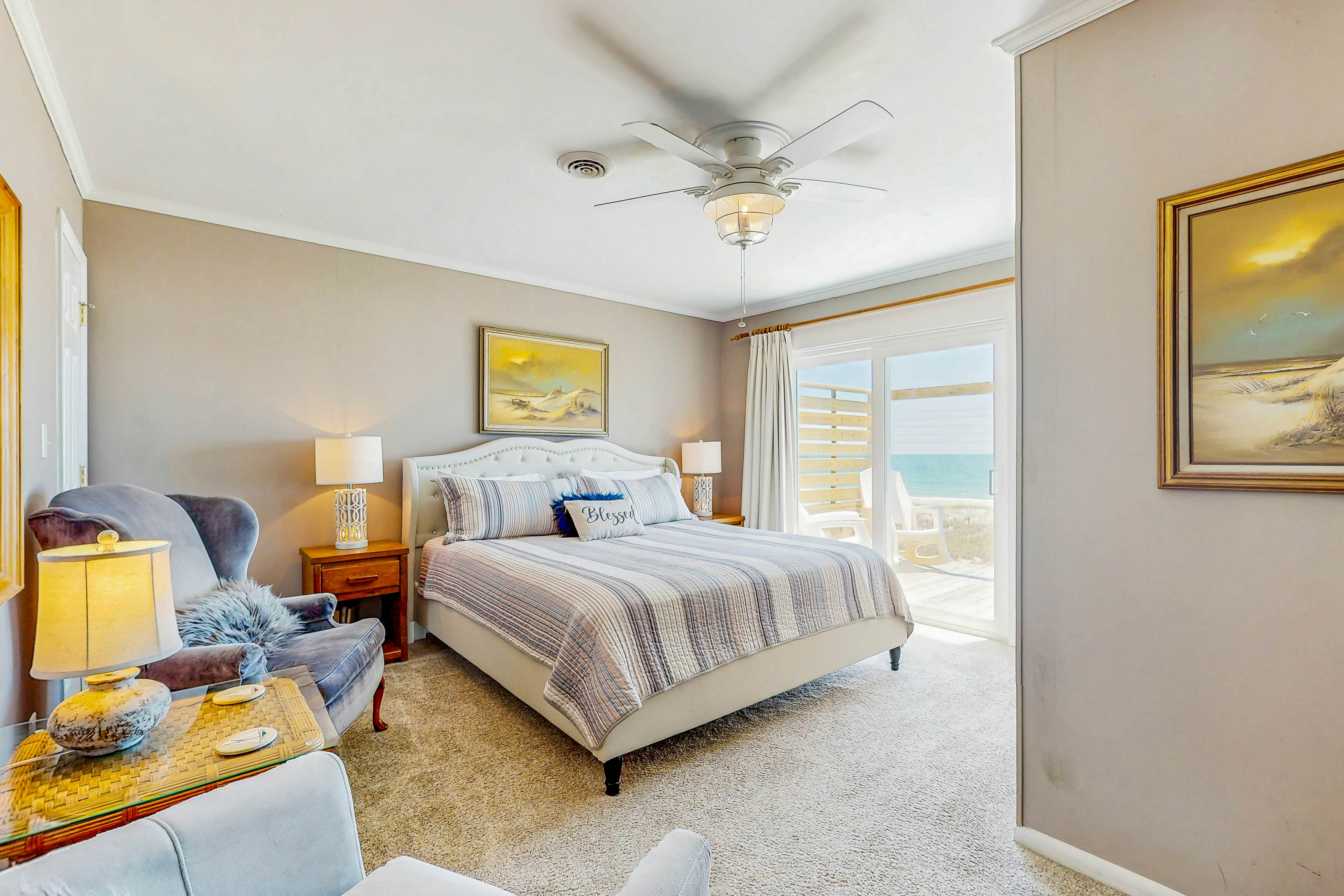 HB05a Silver Linings East