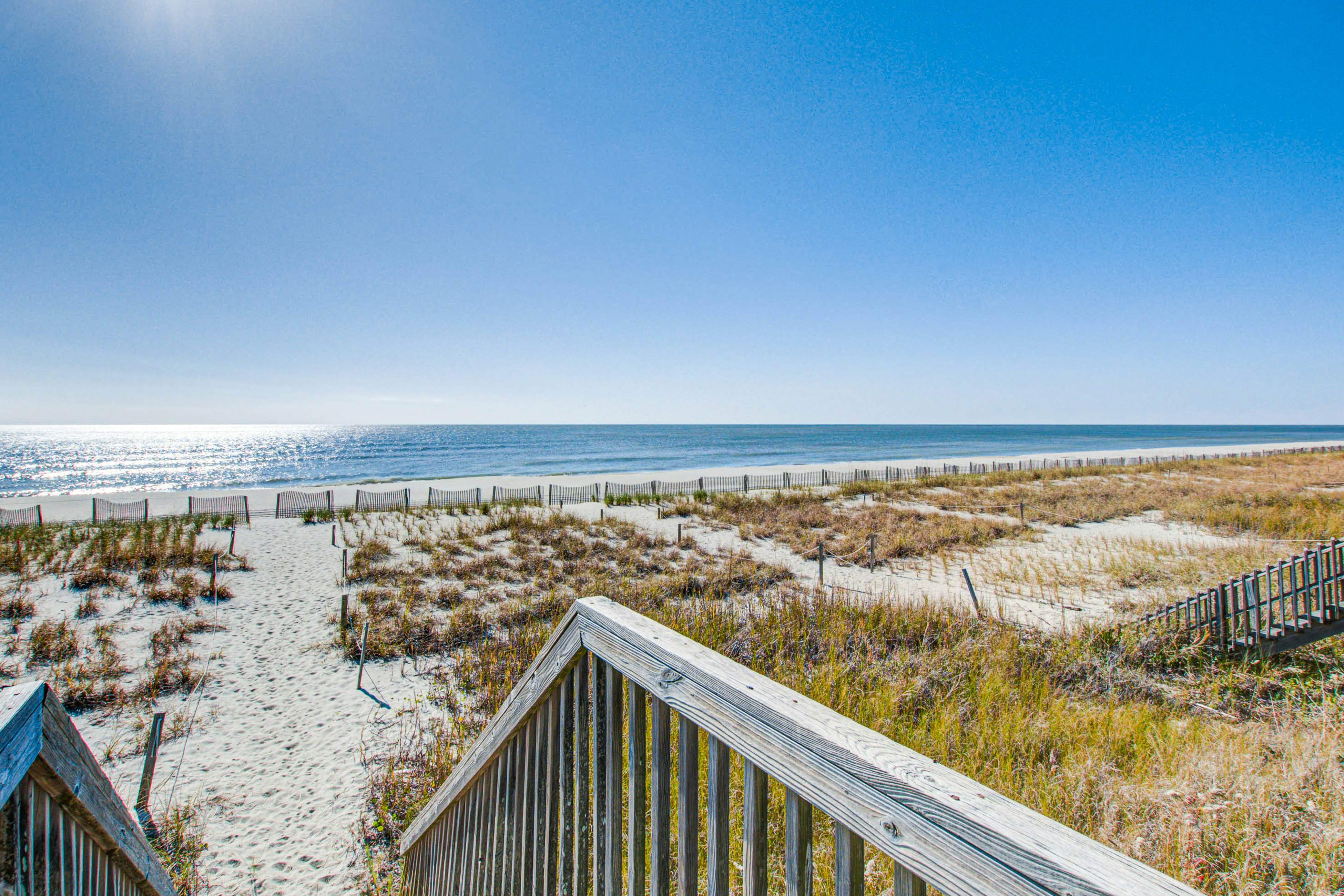 HB05b Silver Linings West