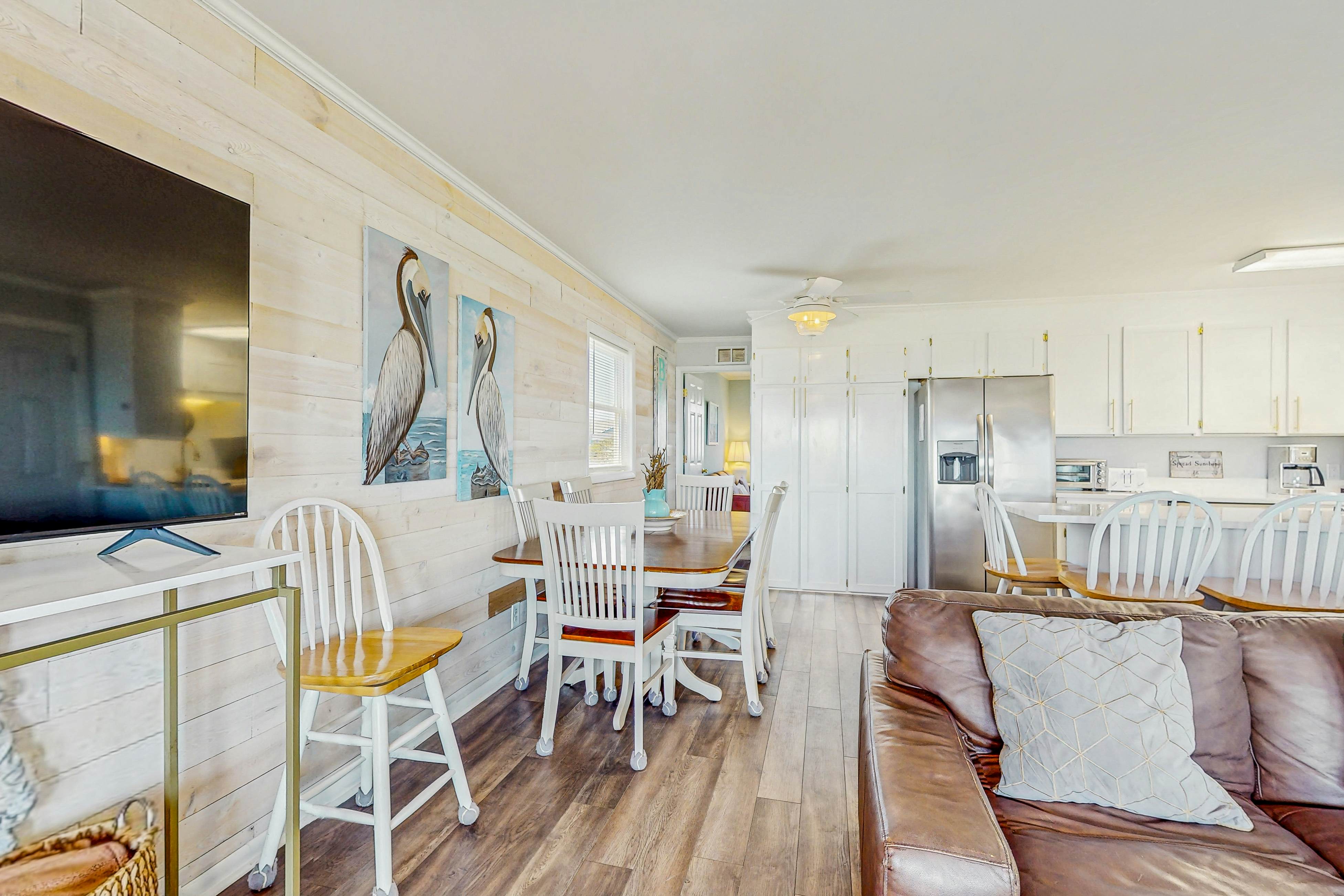 HB05b Silver Linings West