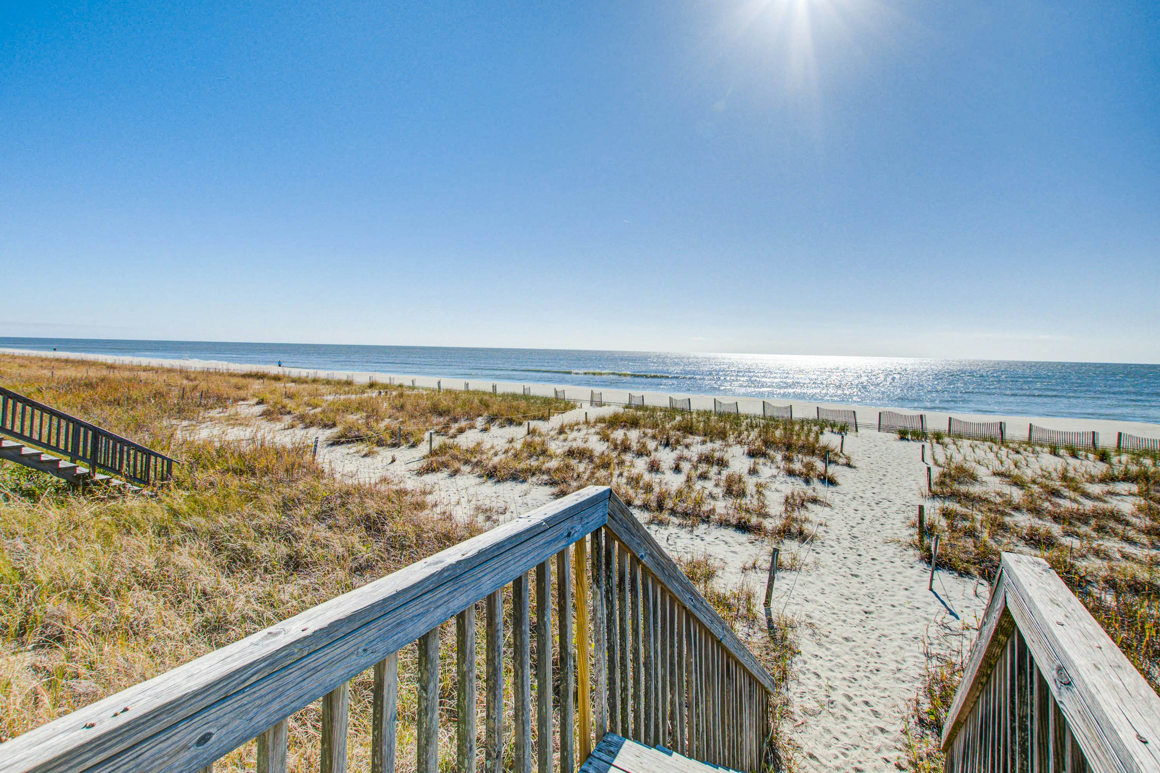 HB05b Silver Linings West