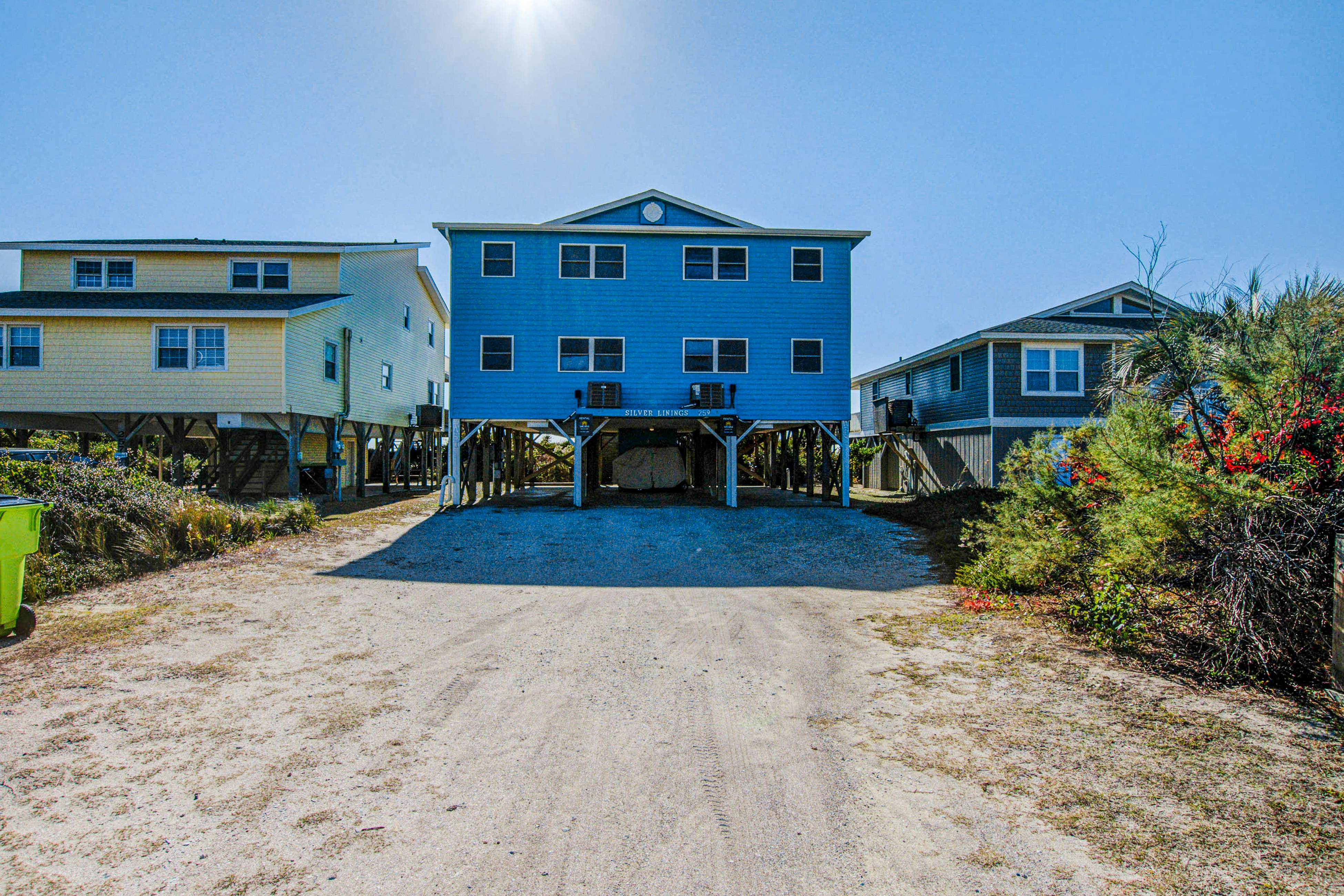 HB05b Silver Linings West