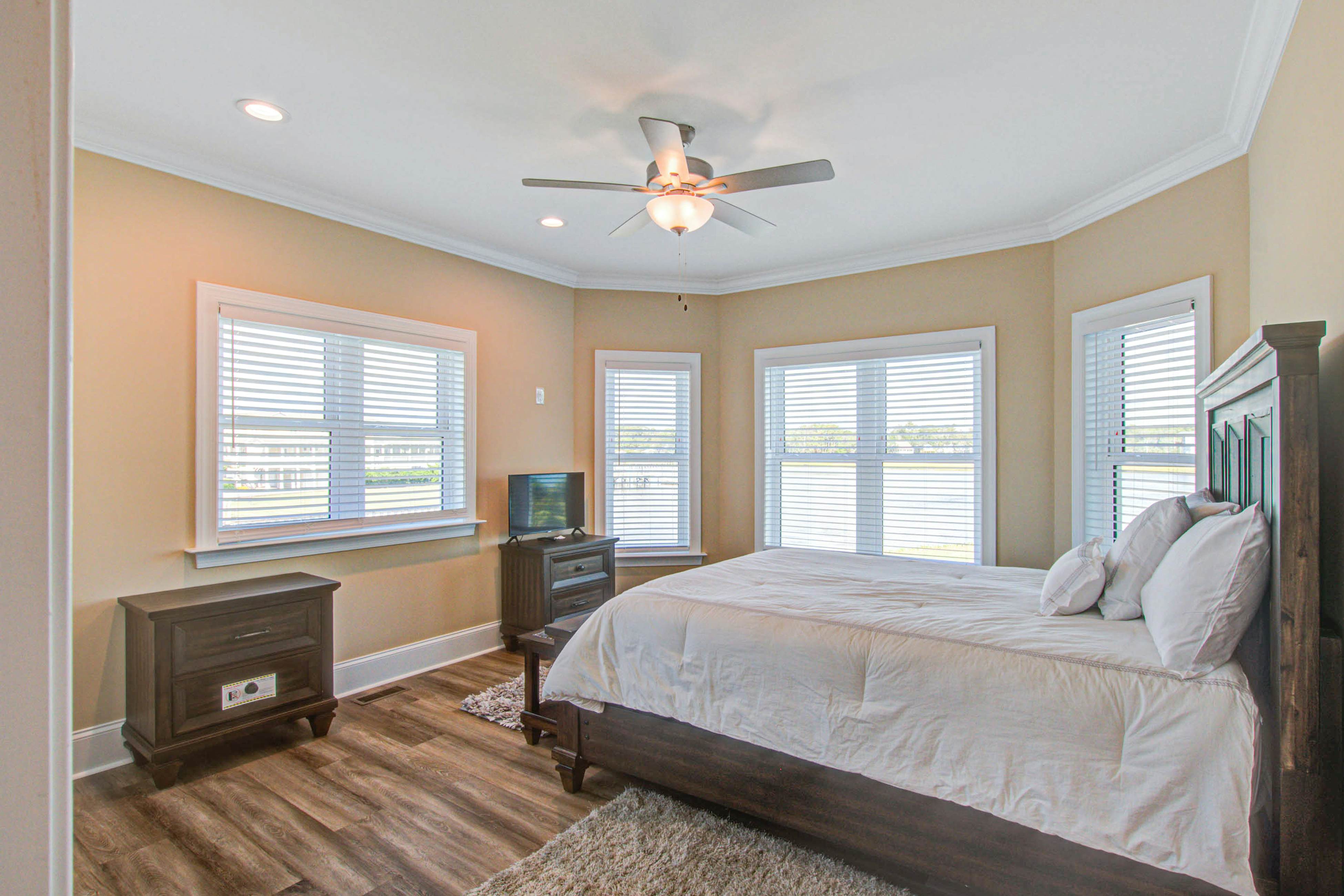 HB08 On the High Point