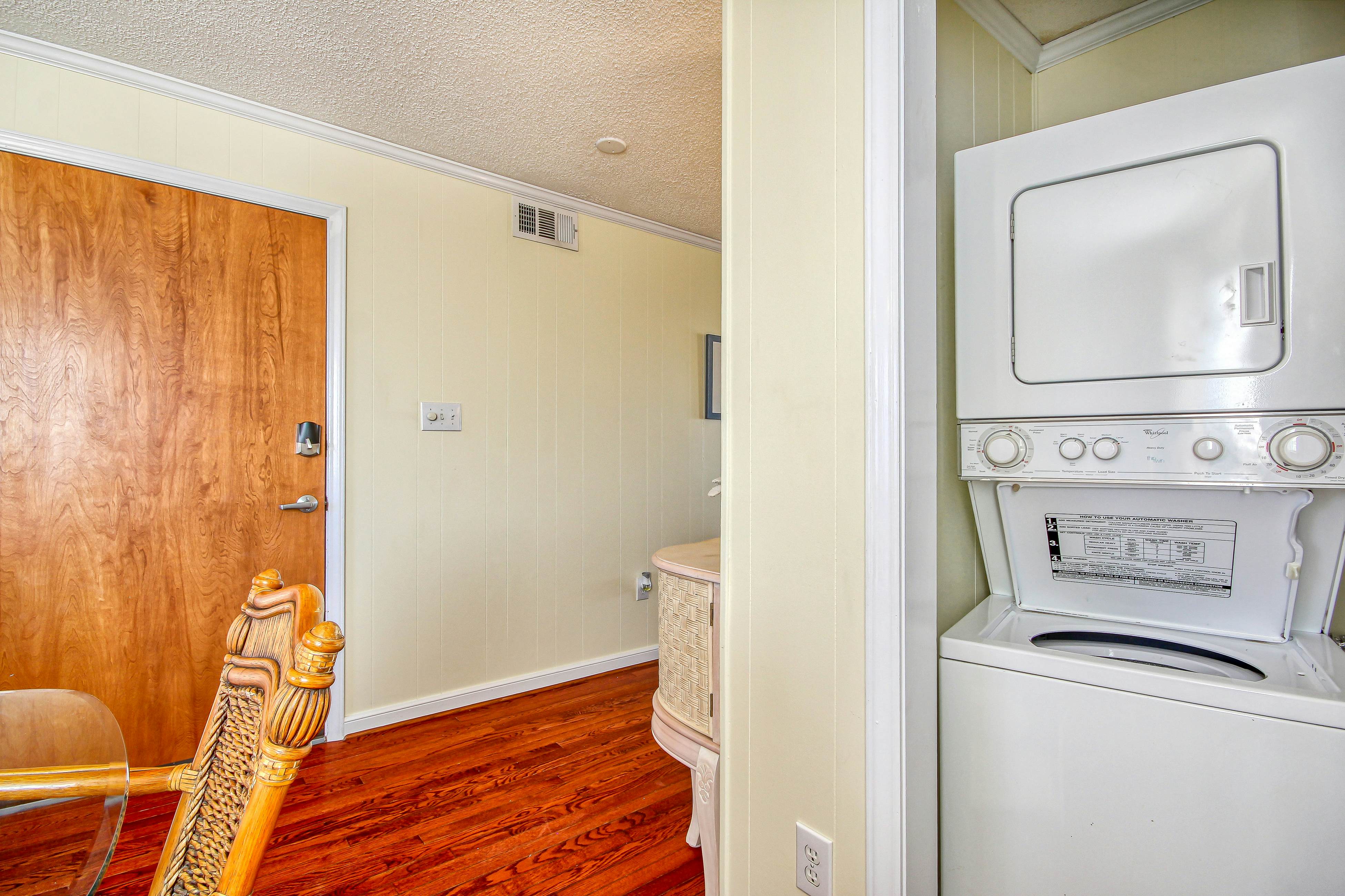 HB54 Captain's Villa 6-D Our White Pearl