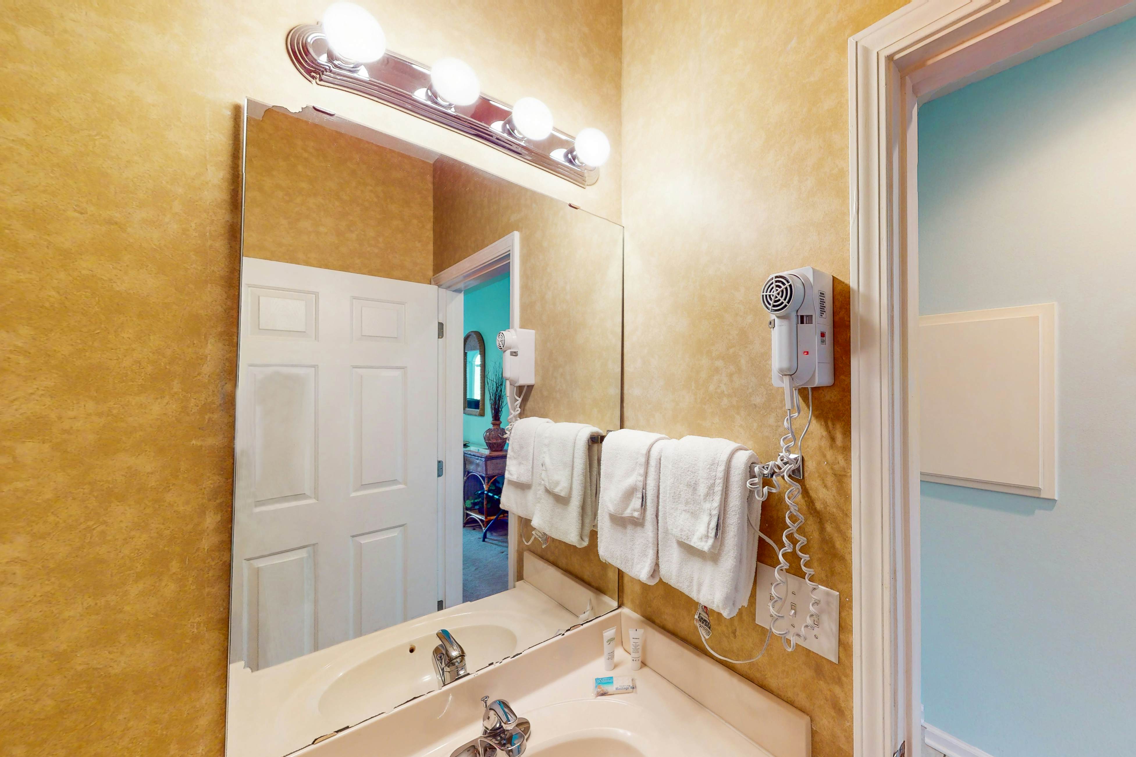 SB31B Away on Avian - Unit #3406b