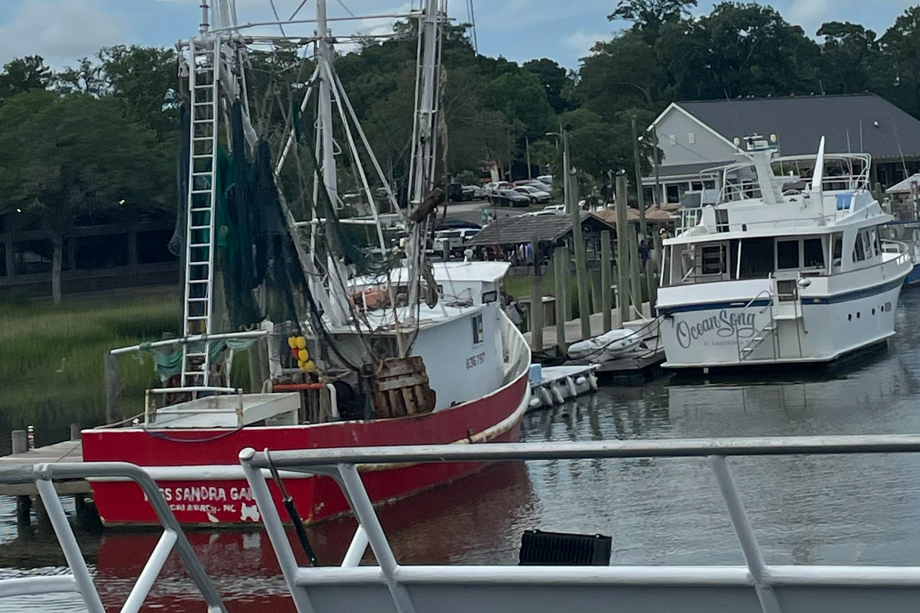 CAL18 Cozy in Calabash