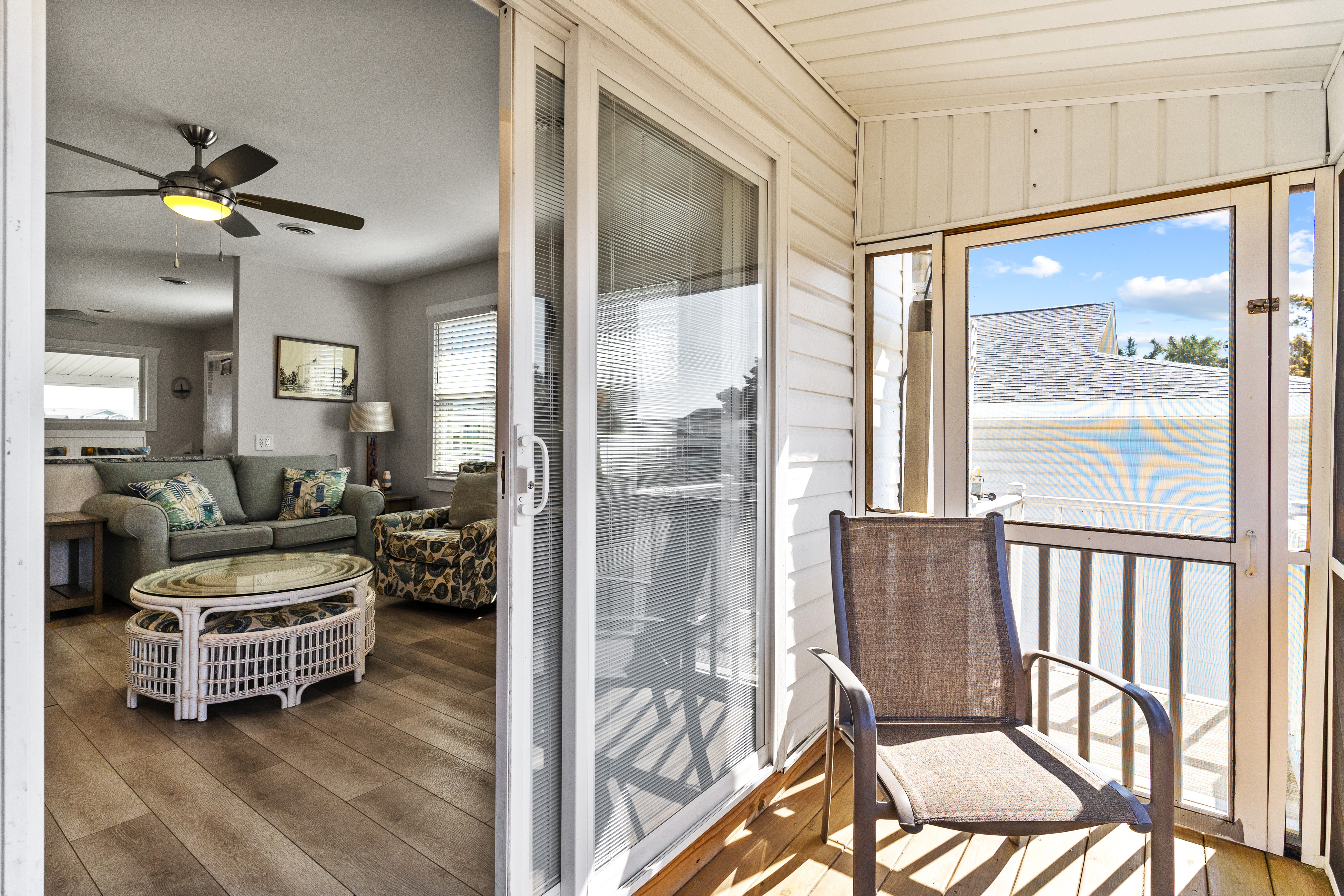 Lovely Family House Close to Waterway & Beach w/Free WiFi, Central AC, W/D, Deck