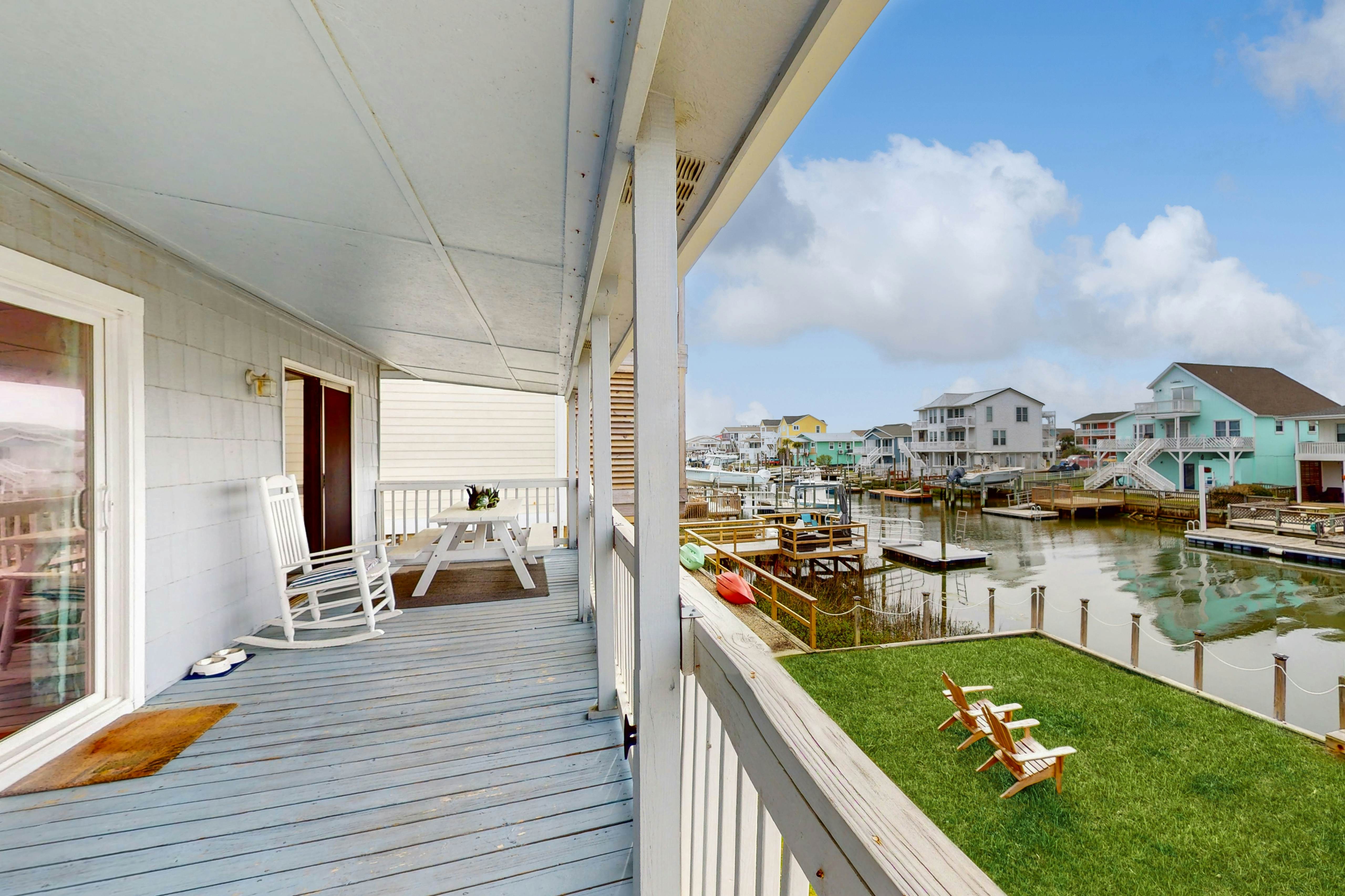 HB120 Lighthouse Cove