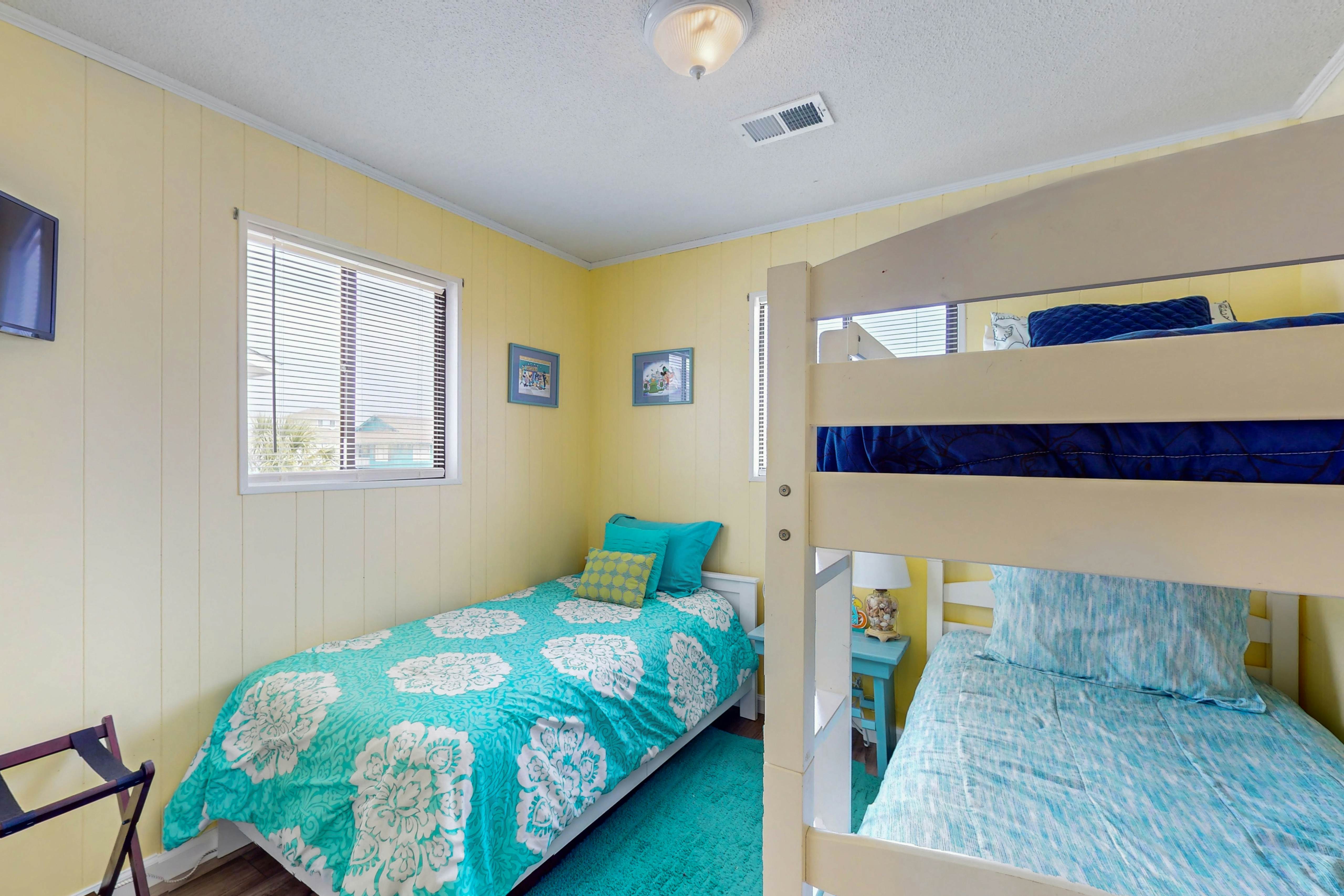 HB120 Lighthouse Cove