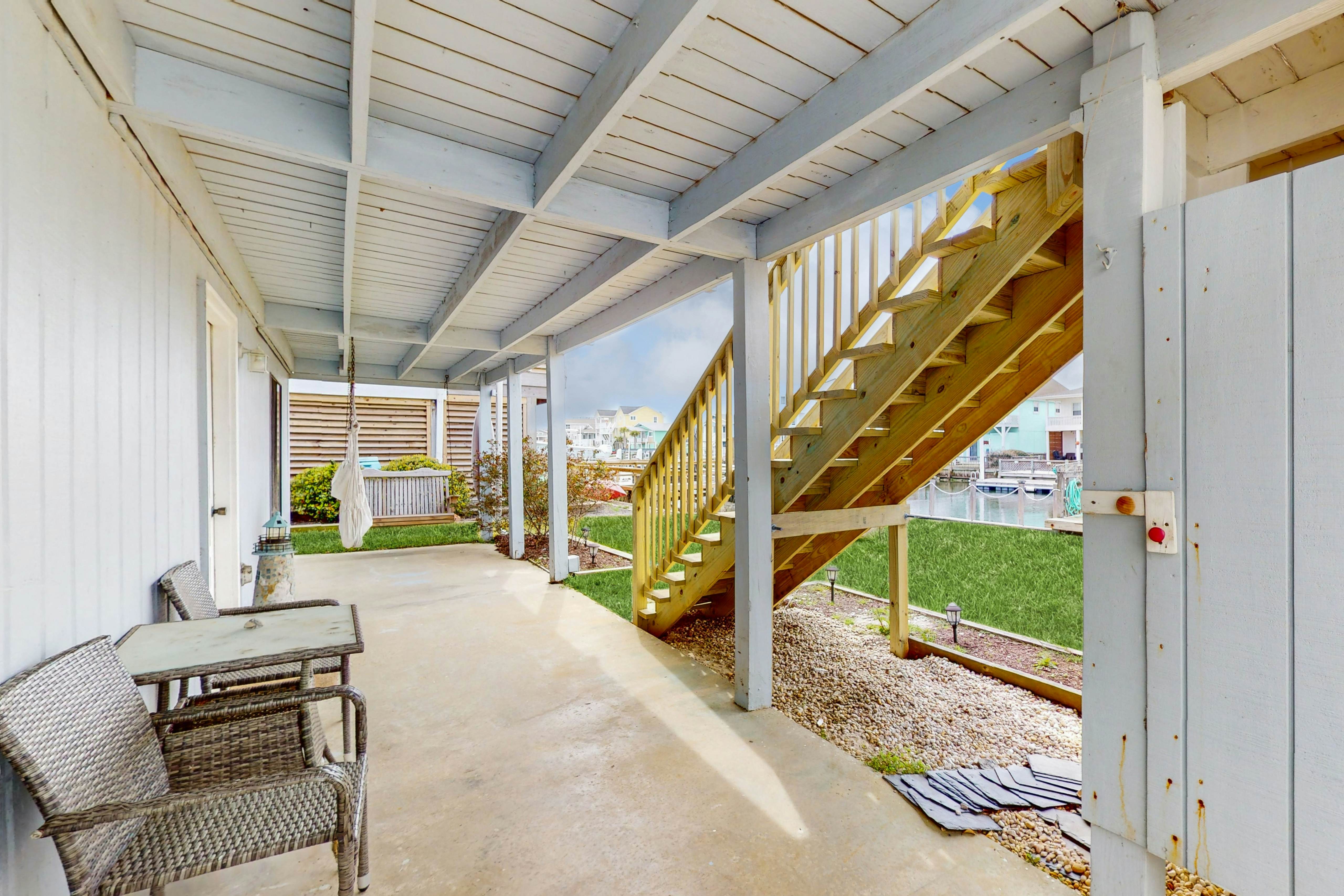 HB120 Lighthouse Cove