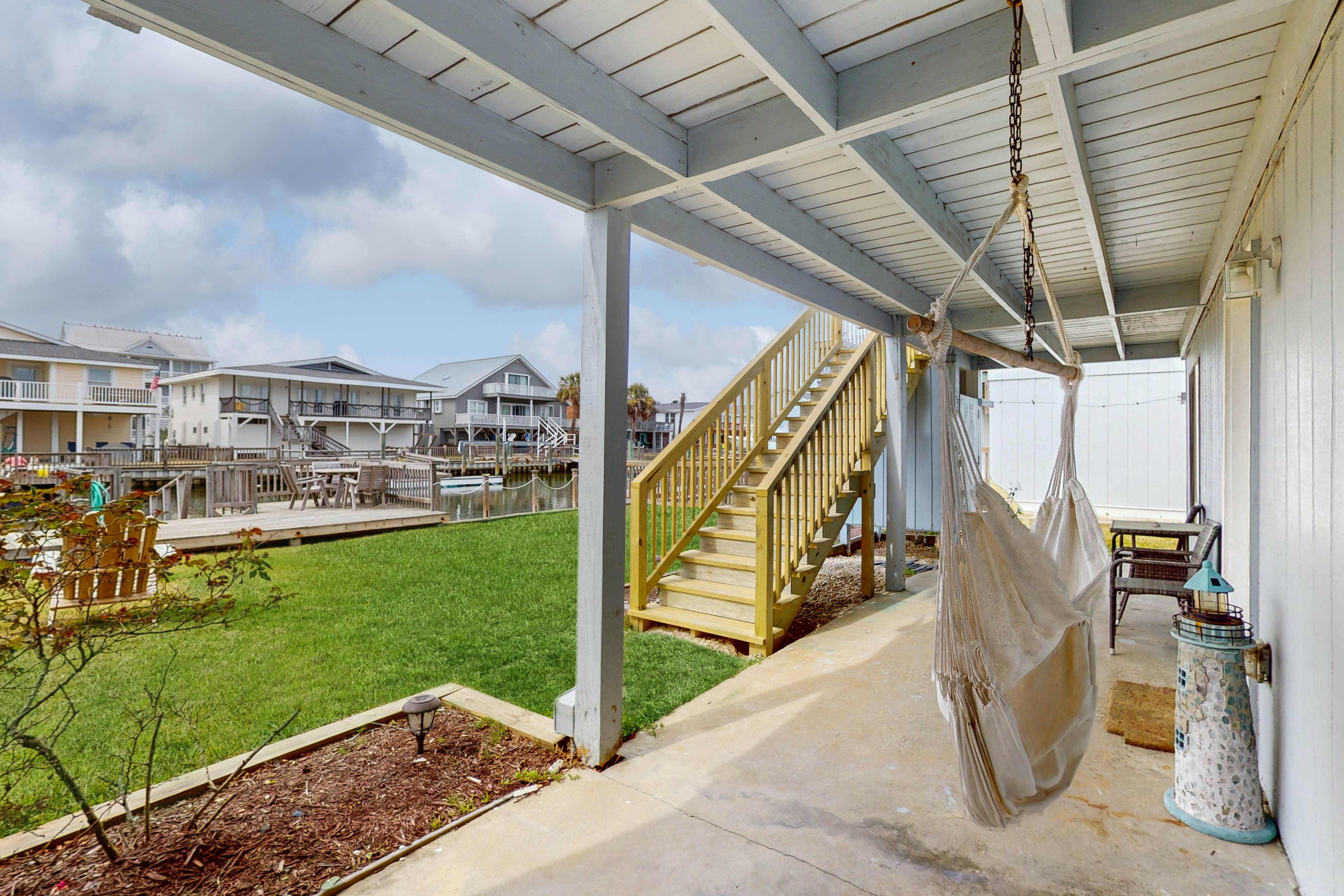 HB120 Lighthouse Cove