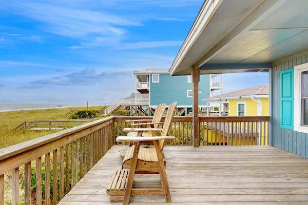 Inviting Oceanfront Home with Sundeck, Private Walkway to Beach & Outdoor Shower