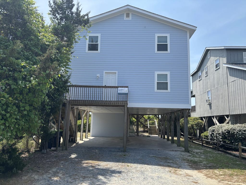Beachfront Home with Covered Porches, Sundeck, Boardwalk, WiFi & Washer/Dryer