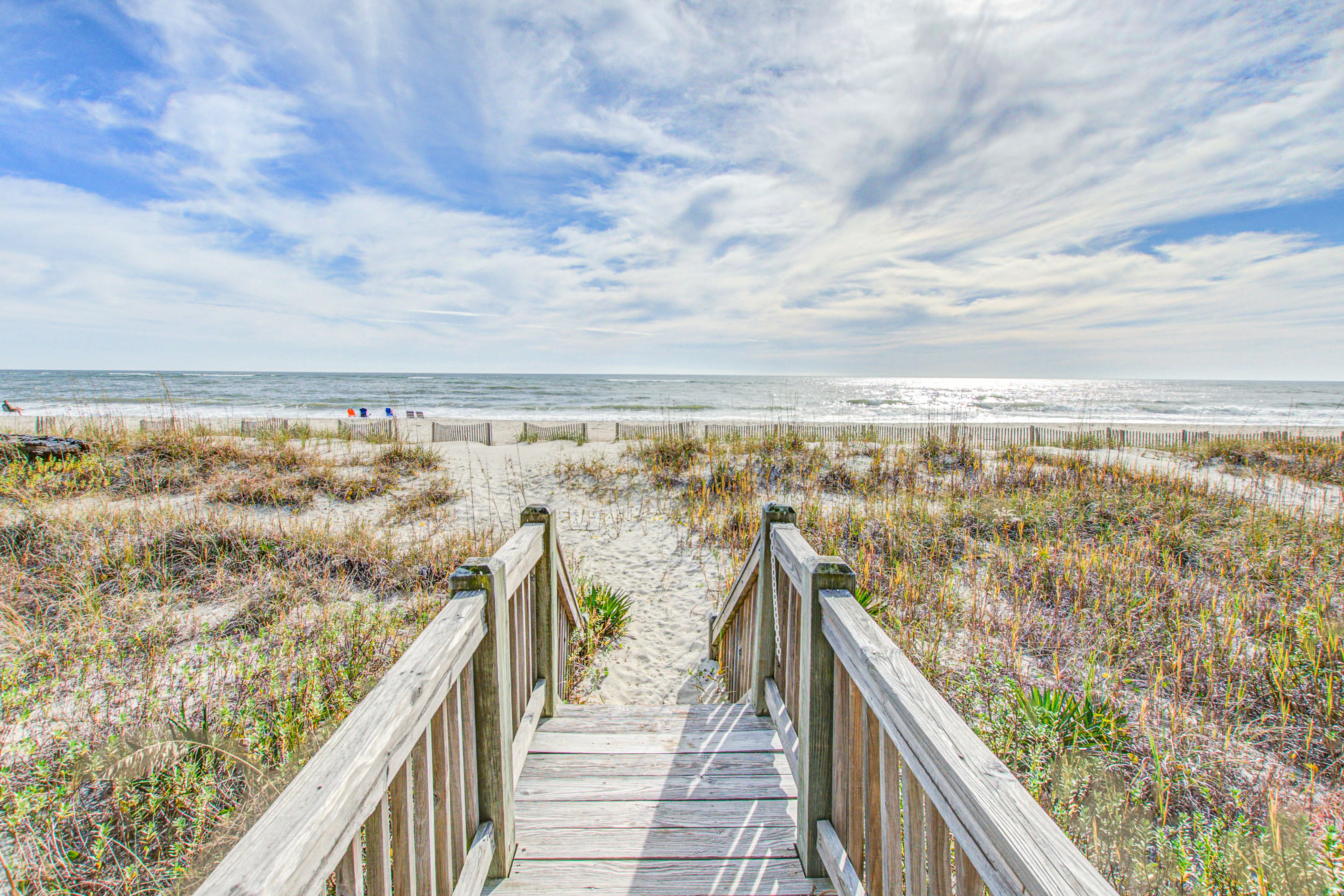 Oceanfront Home with Walkway to Beach, Double Ocean-View Sundecks & Central AC