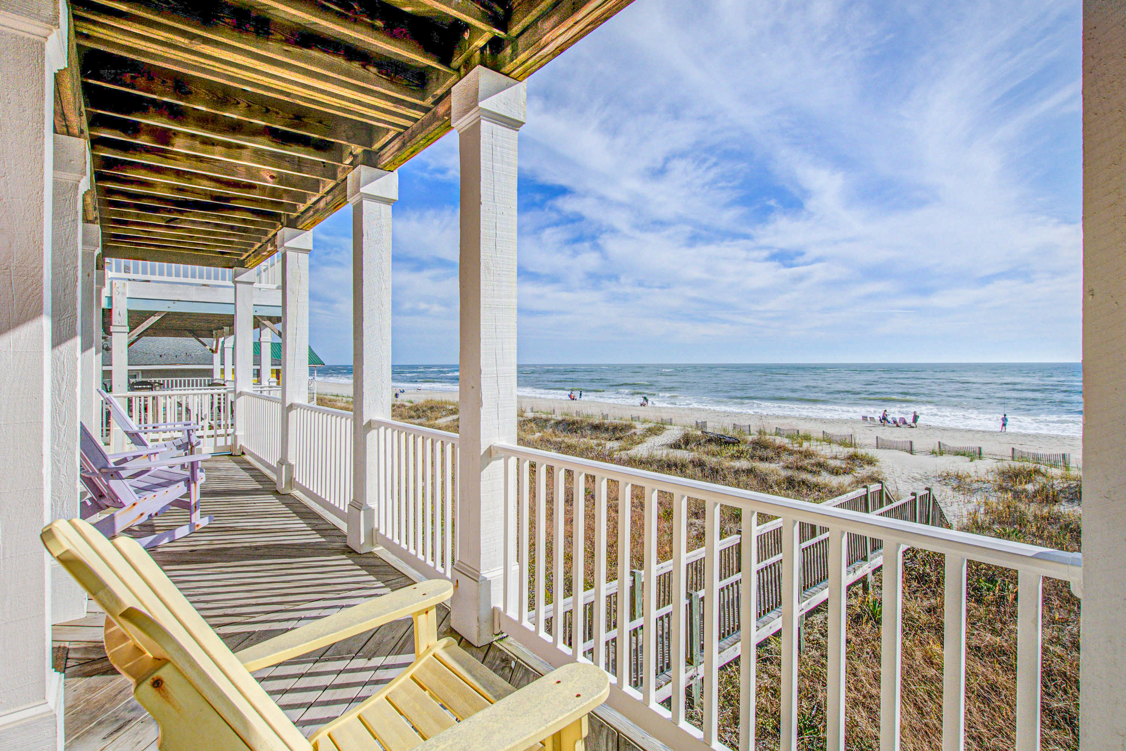Oceanfront Home with Walkway to Beach, Double Ocean-View Sundecks & Central AC