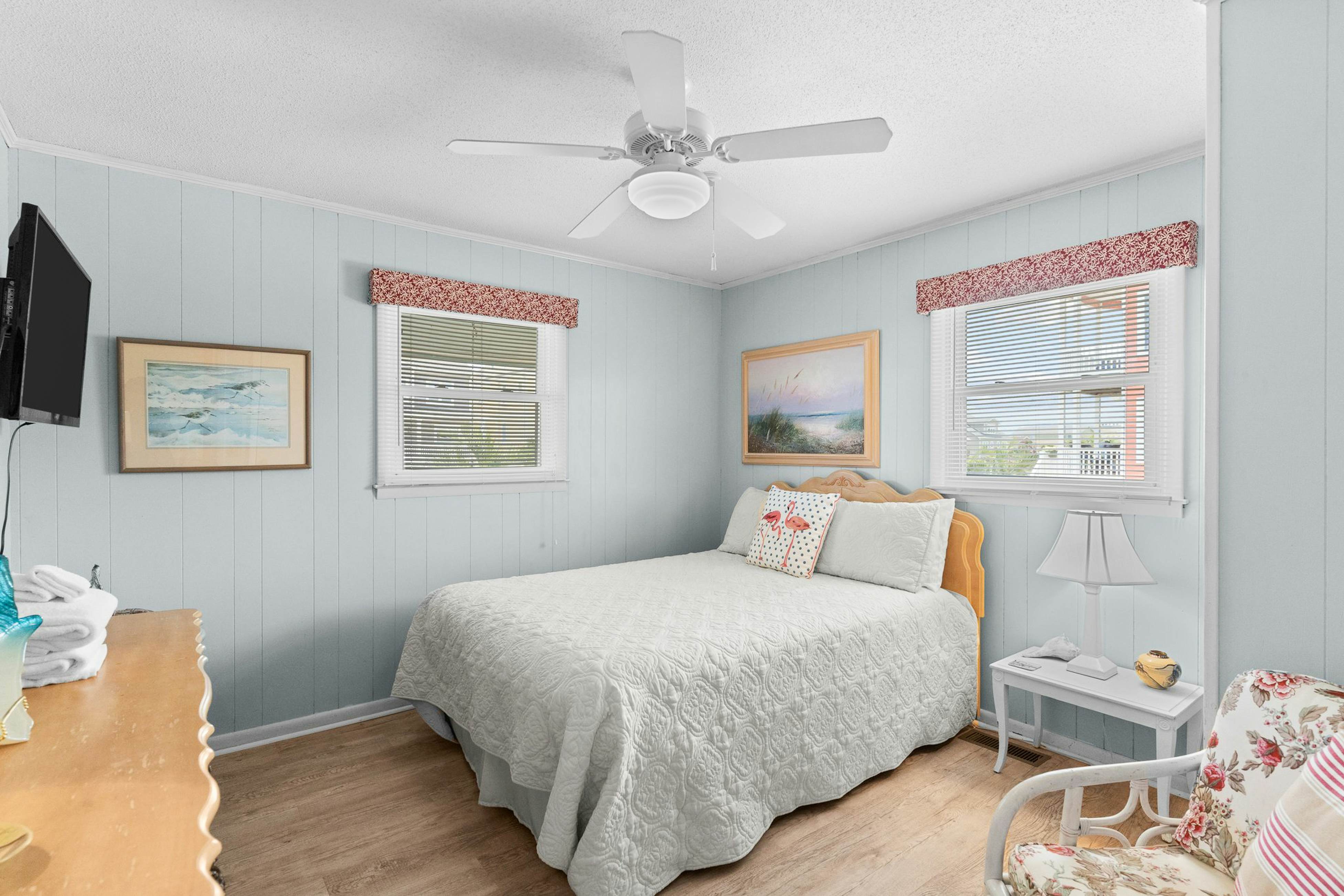 HB182 Sisters Of The Sea