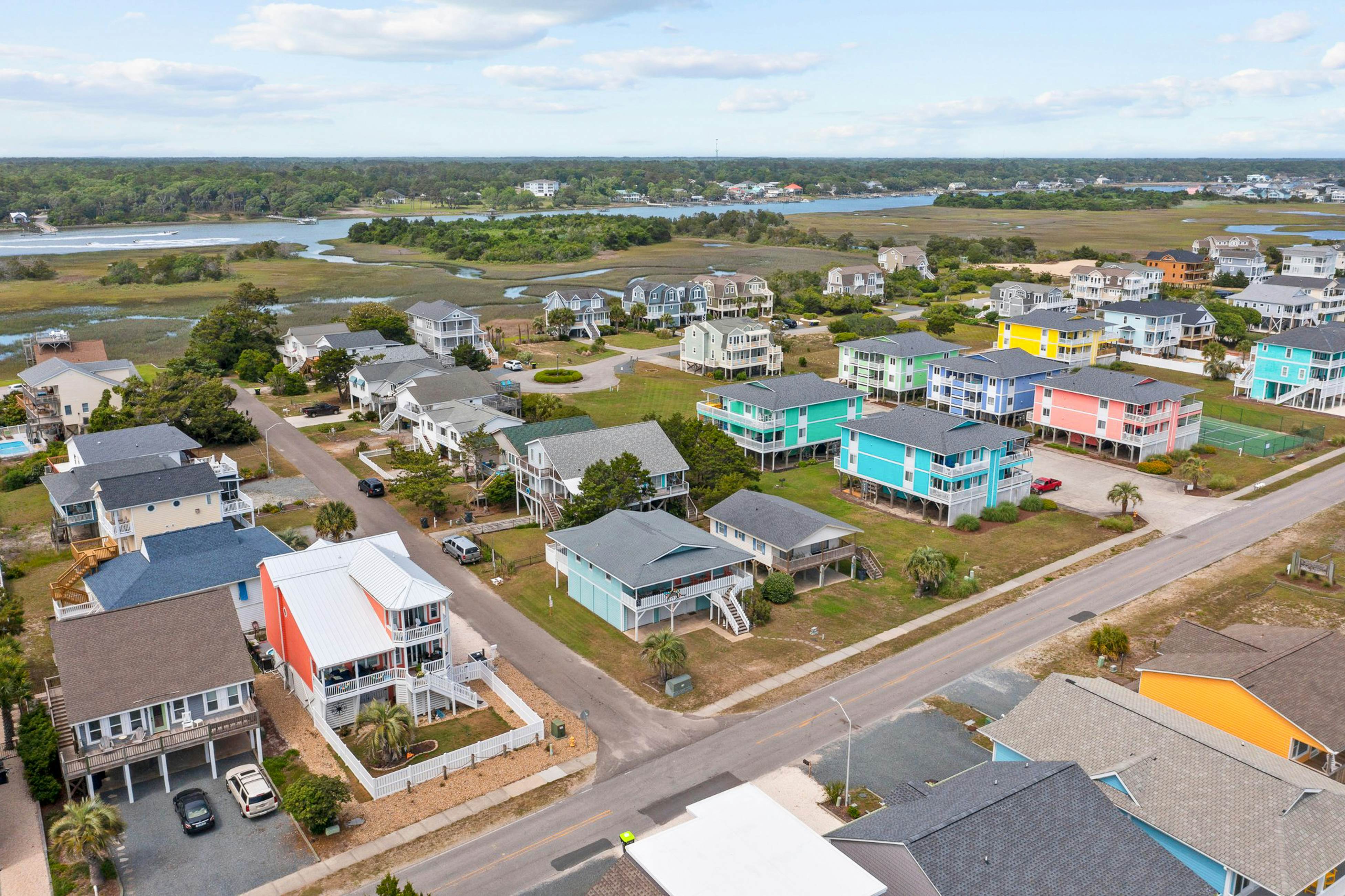 HB182 Sisters Of The Sea