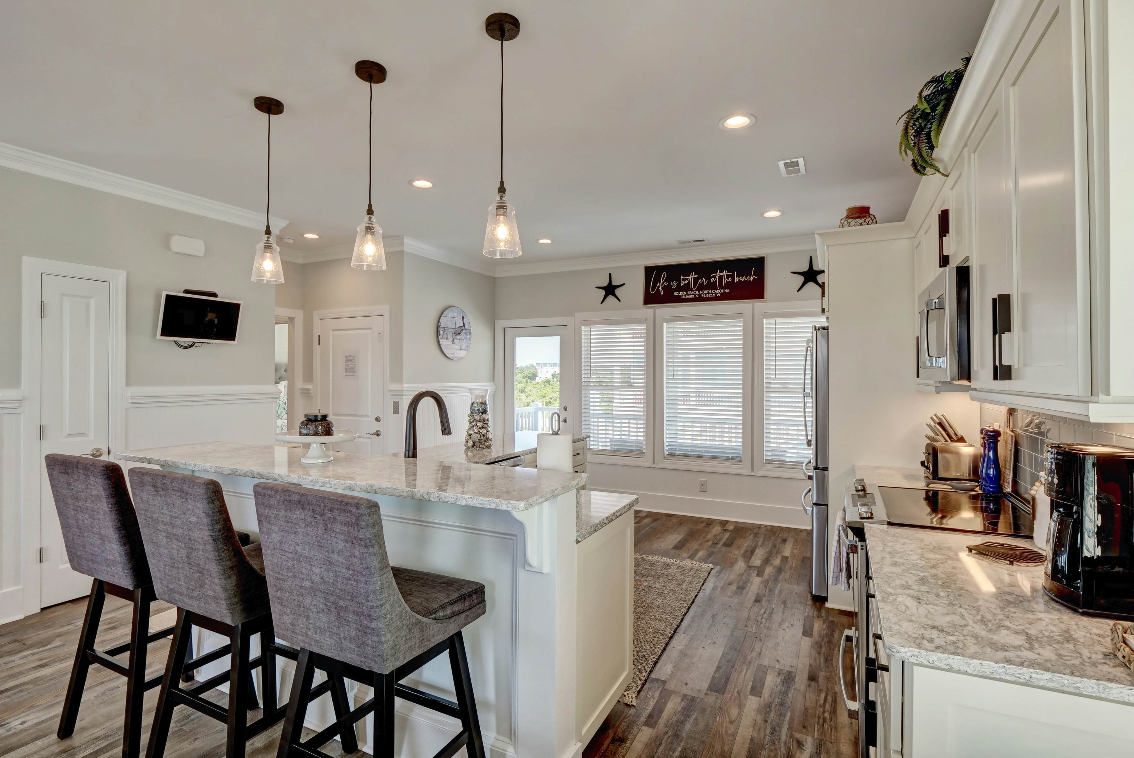 HB201 Time Out of Mind