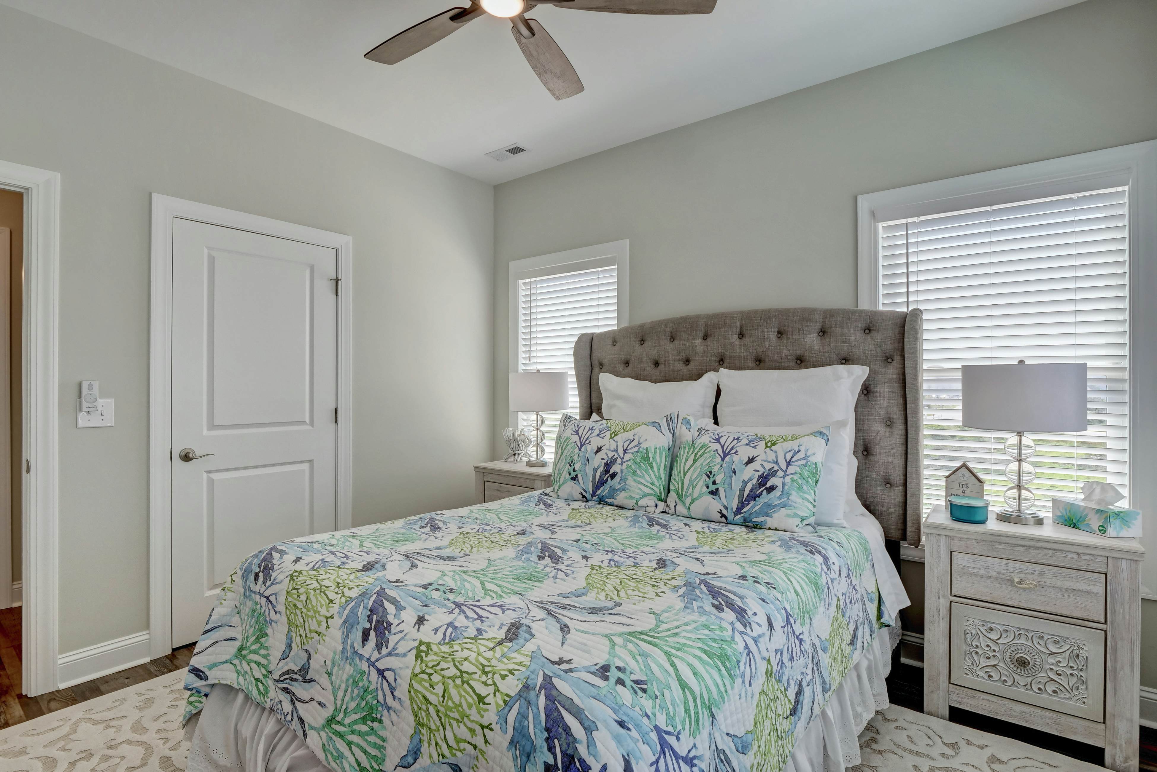 HB201 Time Out of Mind