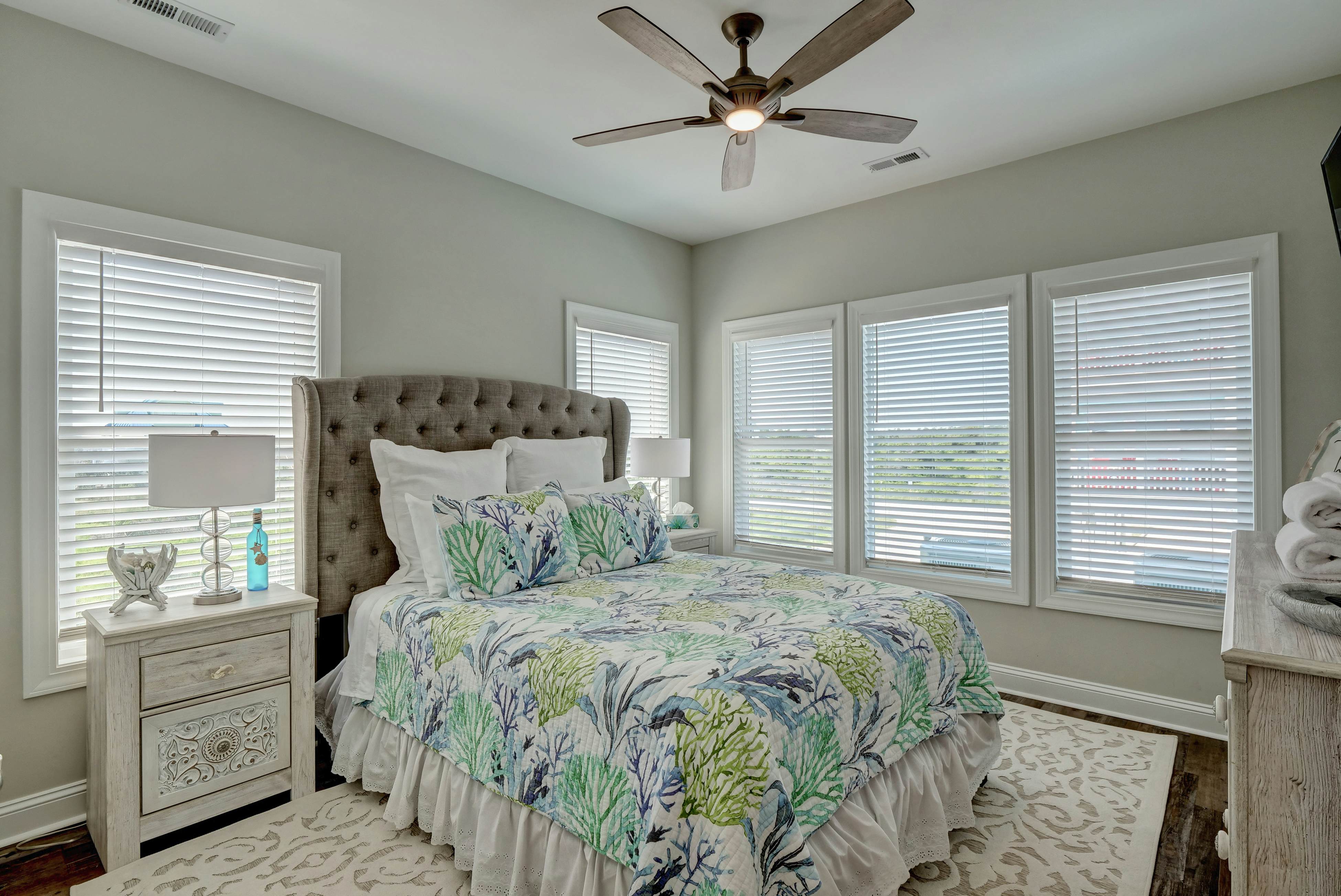 HB201 Time Out of Mind