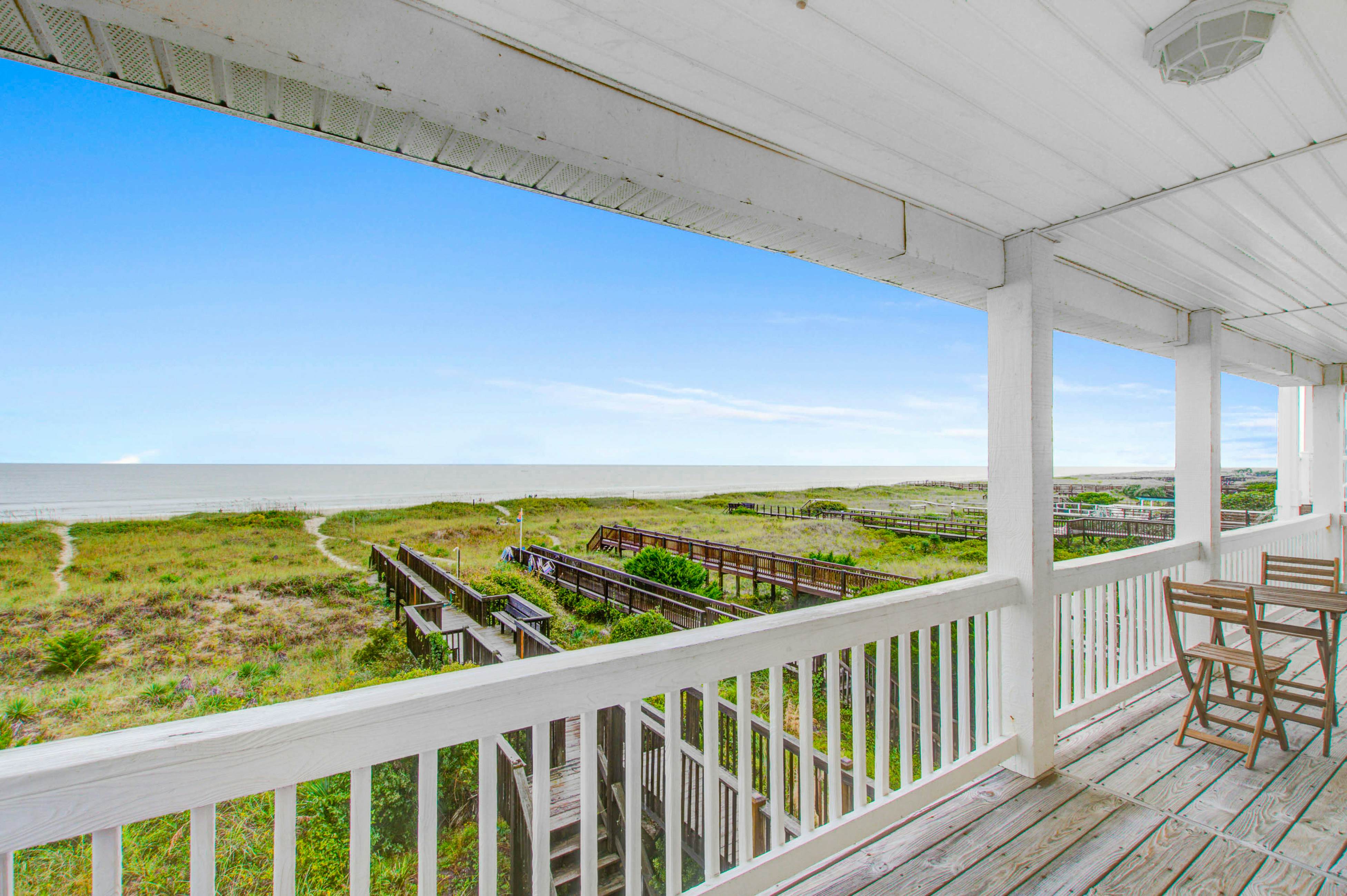 HB207  Turtle Landing