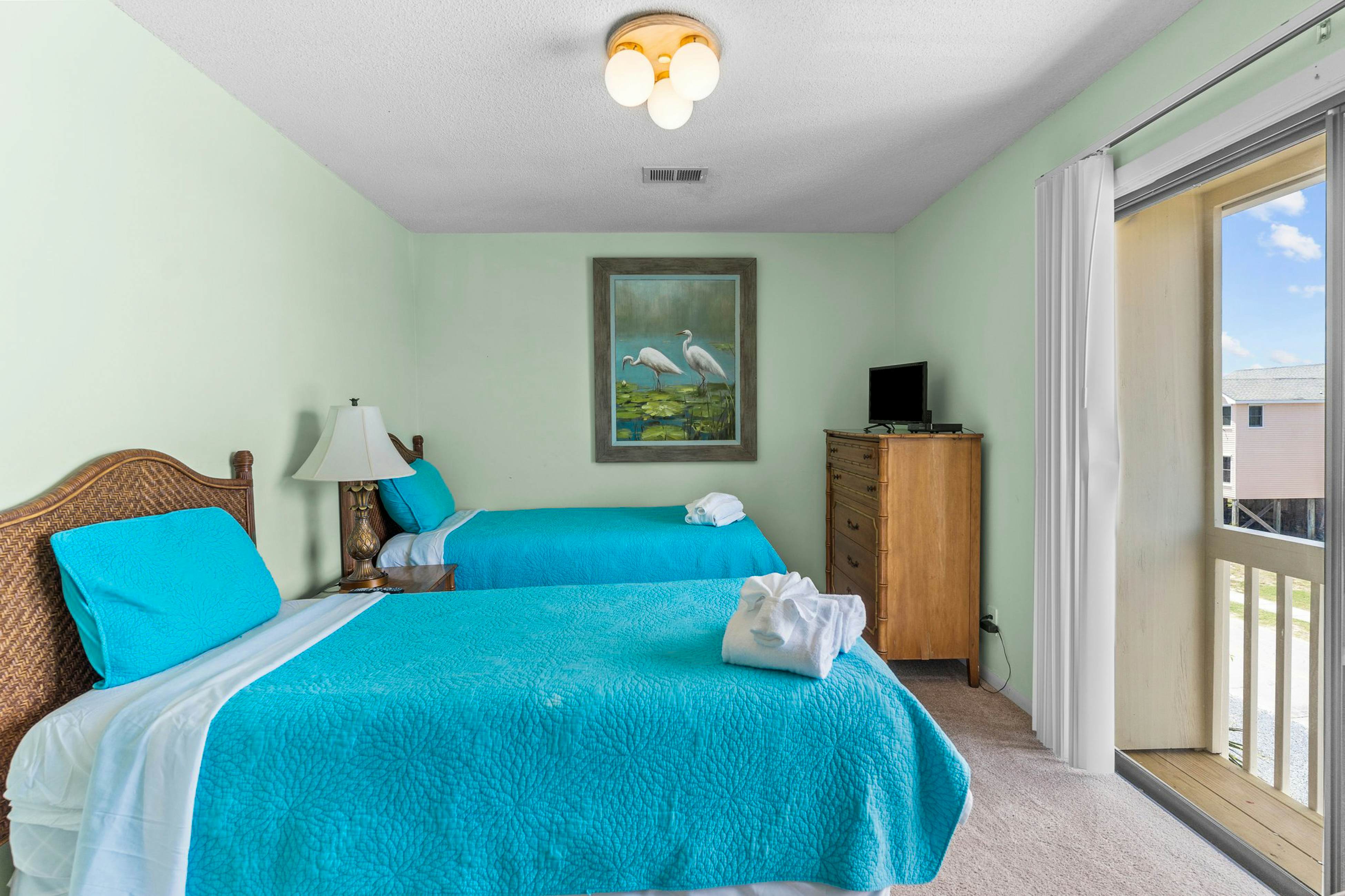 HB241 Bayview East & West