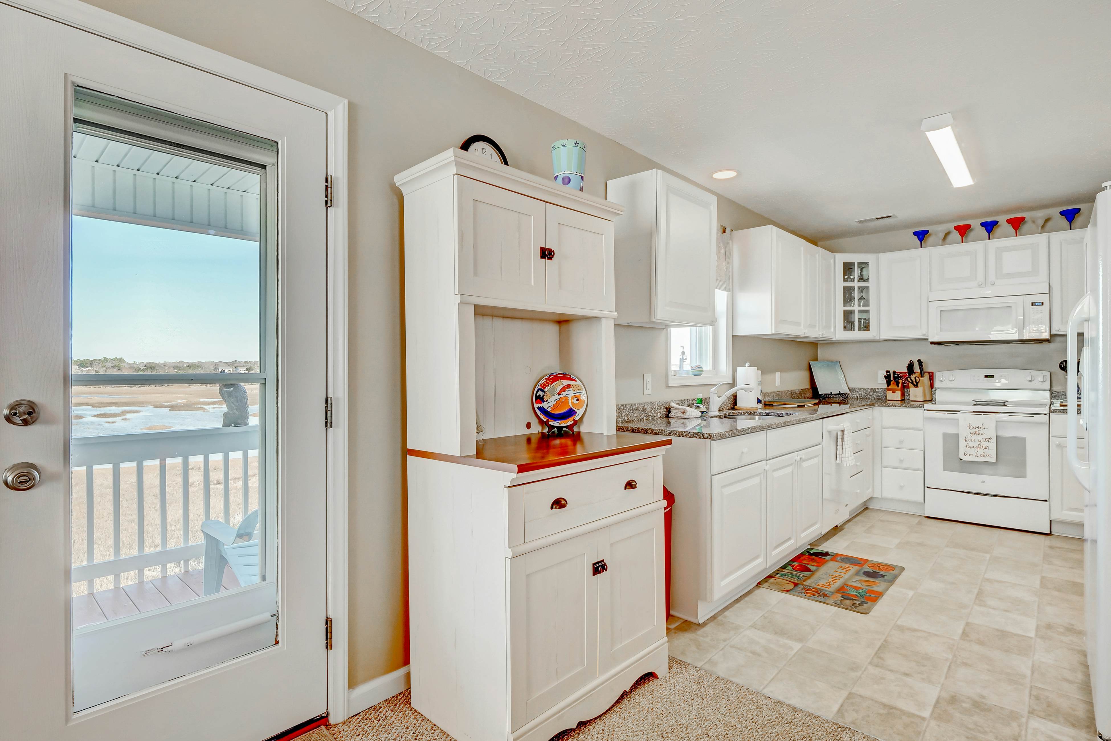 HB238 Happy Together