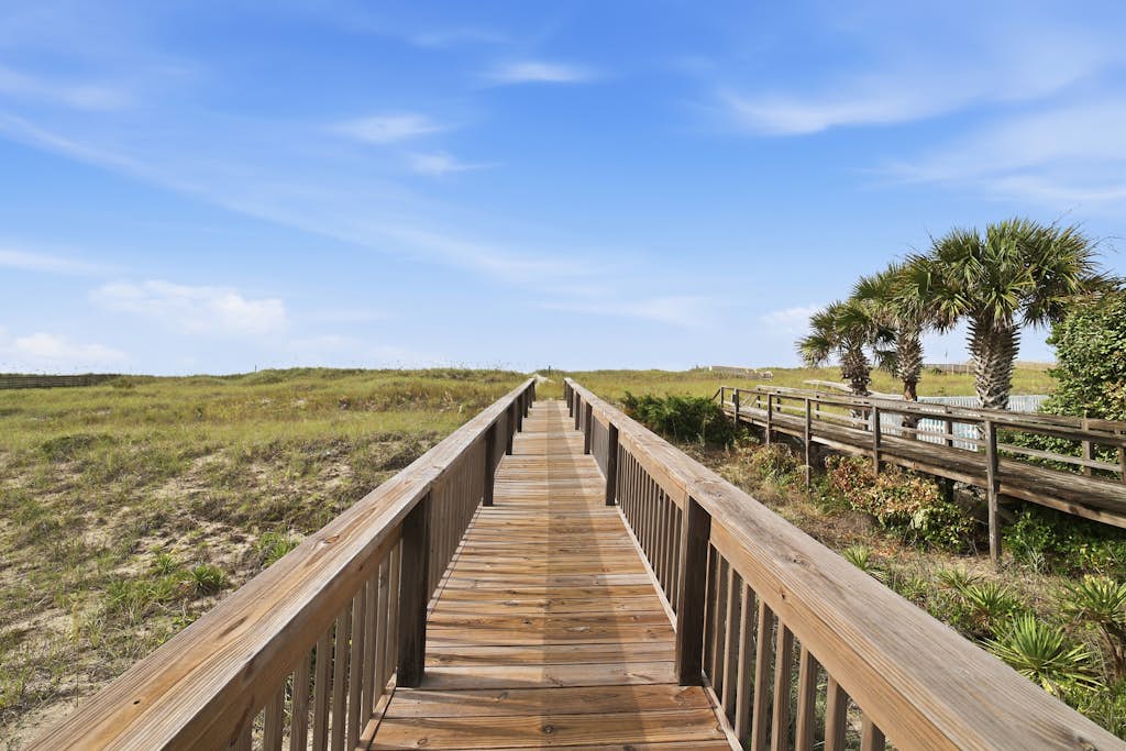 Oceanfront home with WiFi, central AC, washer/dryer  - dogs welcome
