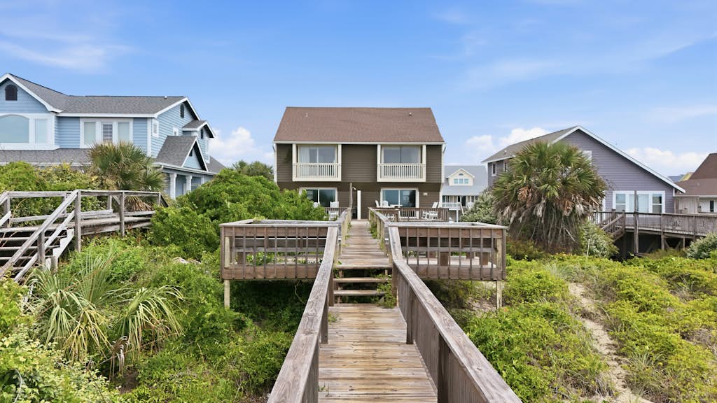 Oceanfront home with WiFi, central AC, washer/dryer  - dogs welcome
