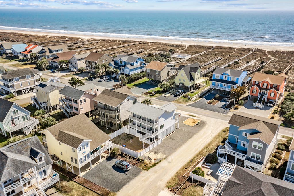 Updated West End home with fenced backyard & direct beach access - dog-friendly