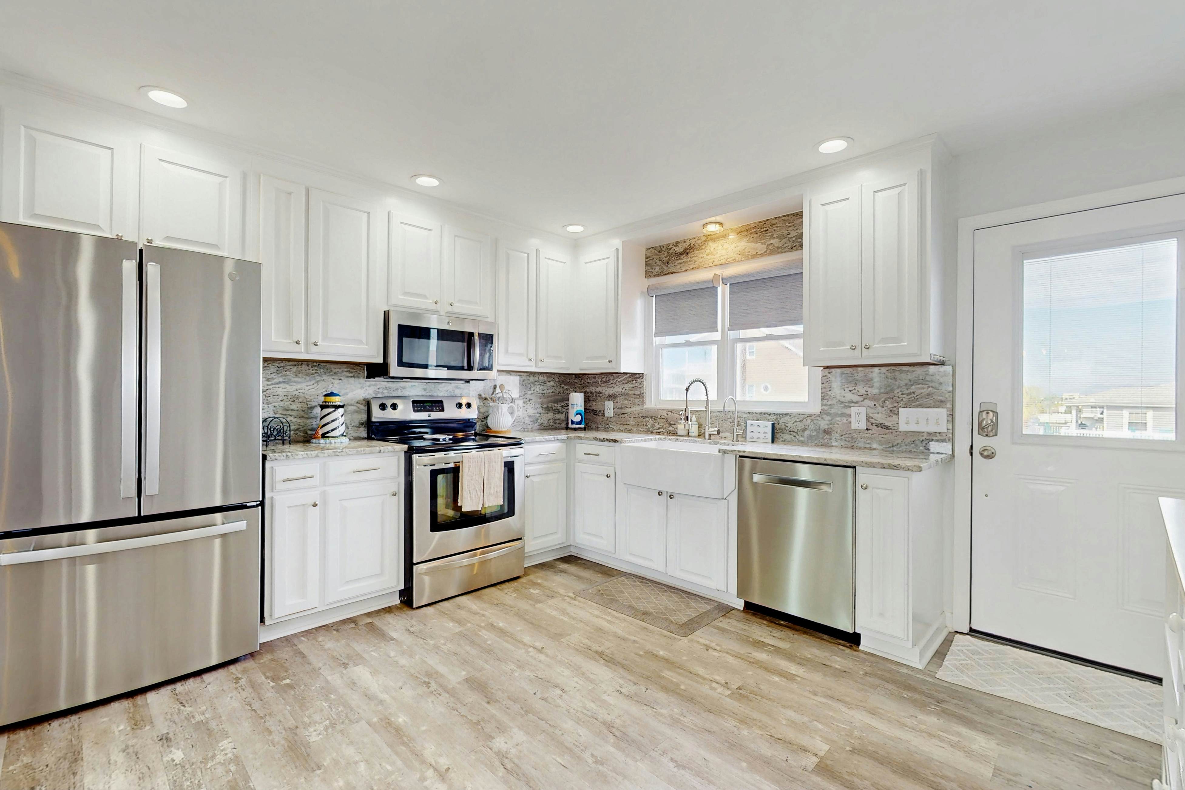 HB305 Sunstorm Holden Beach