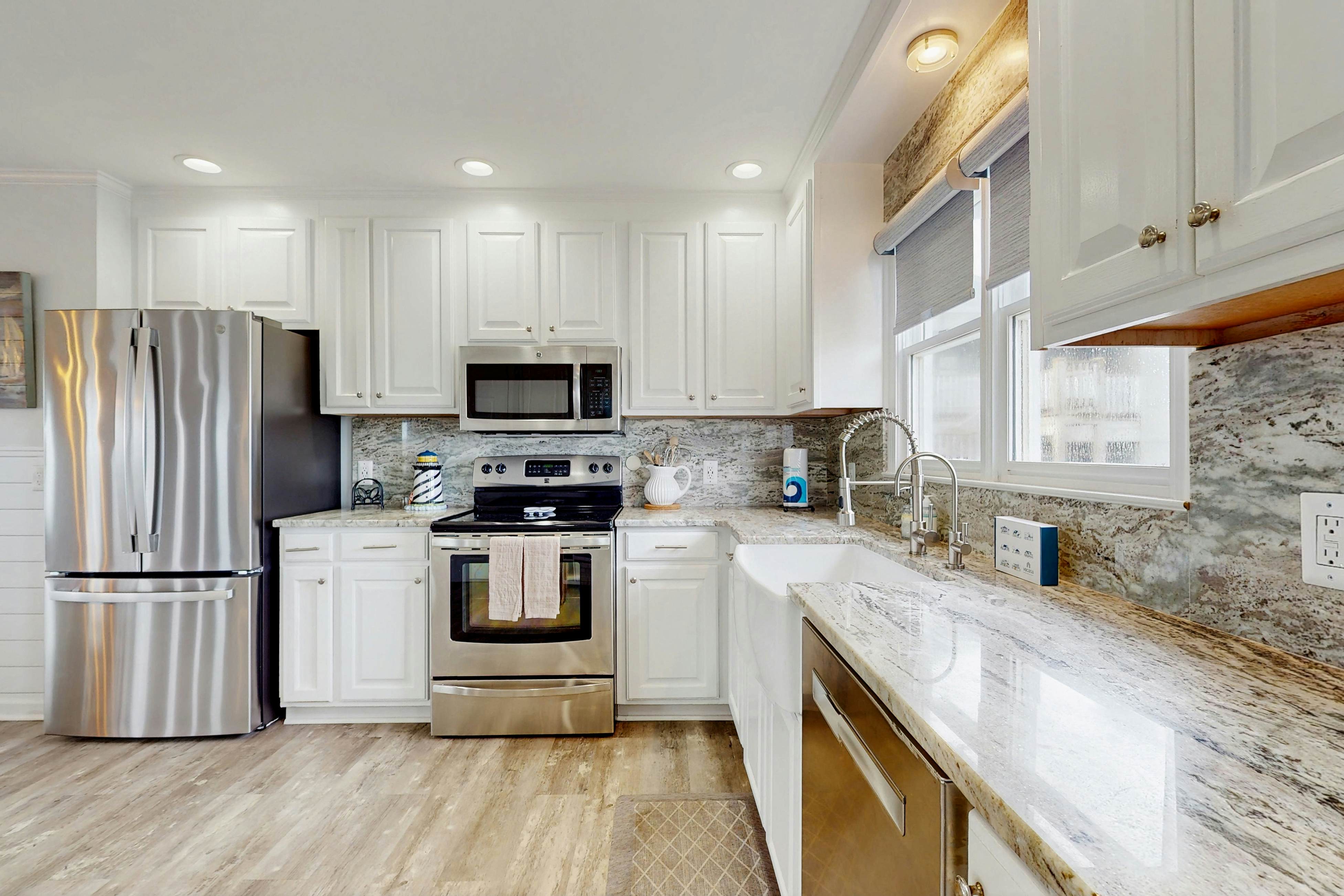 HB305 Sunstorm Holden Beach