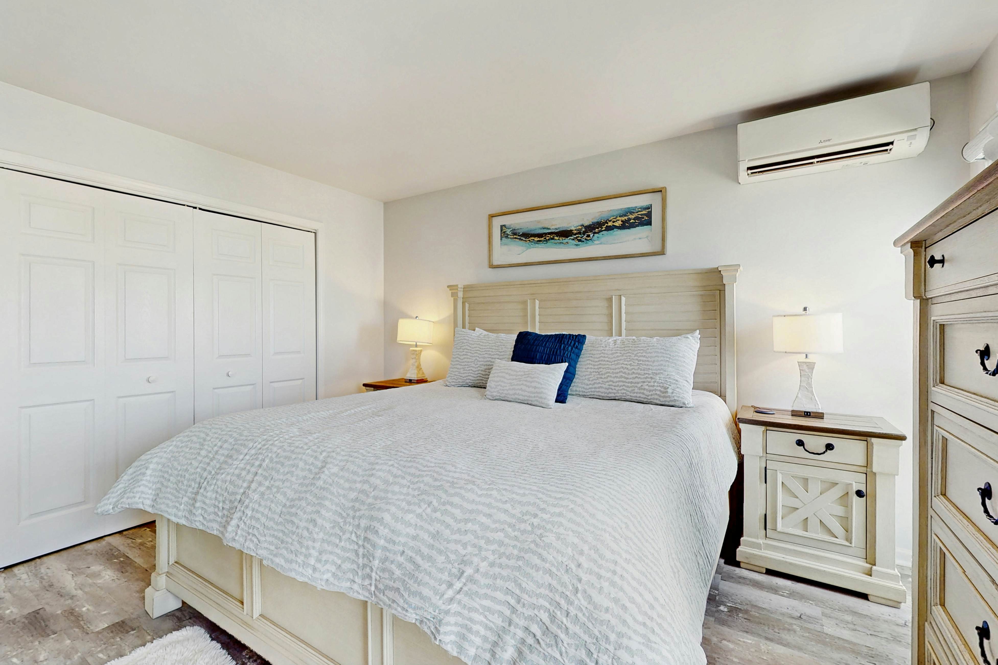 HB305 Sunstorm Holden Beach