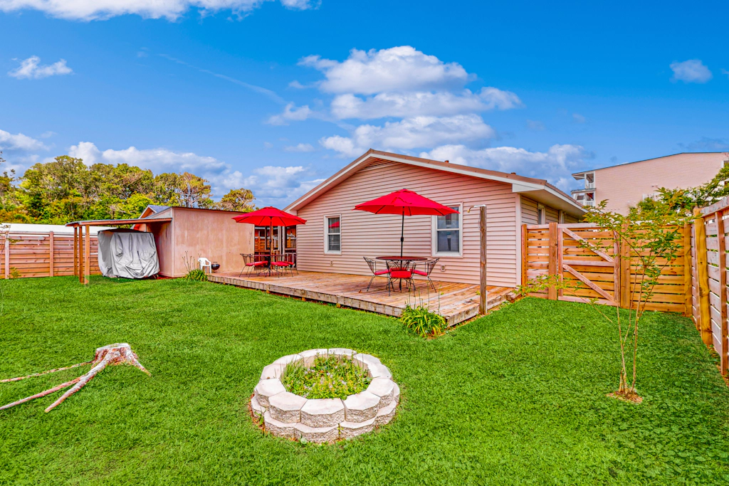 OAI44 Gigi's Getaway