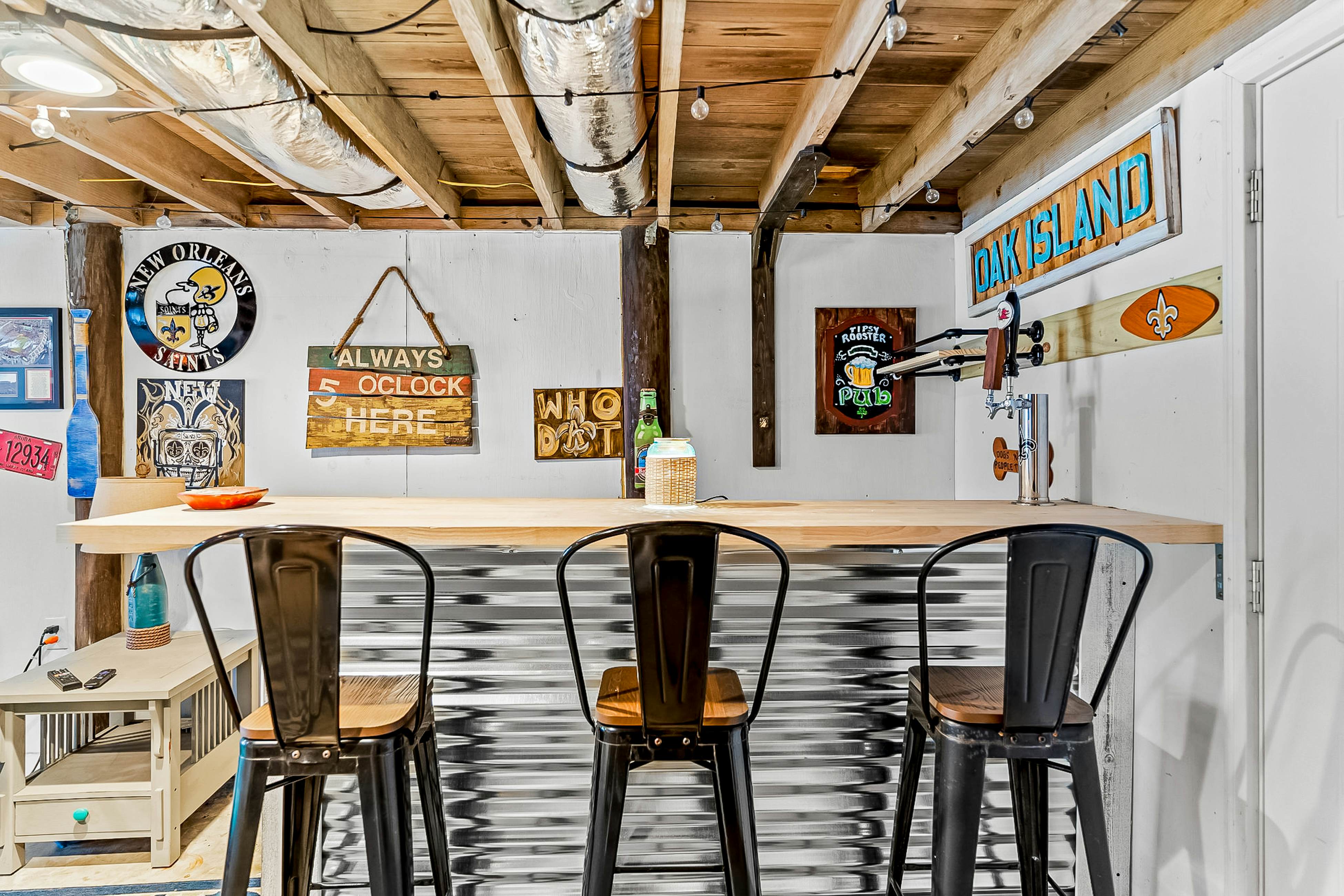 OAI166 Hasslin Hound