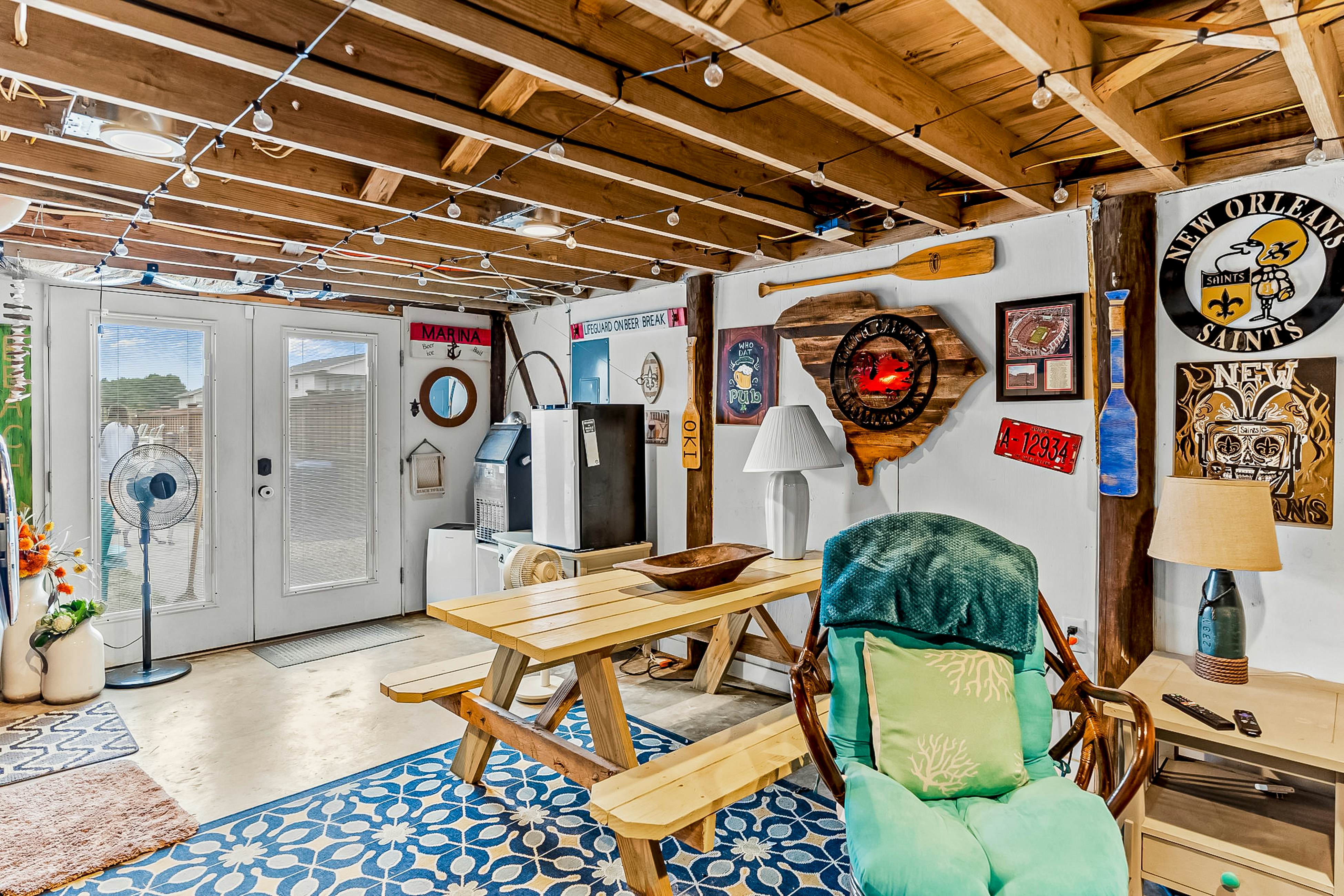 OAI166 Hasslin Hound