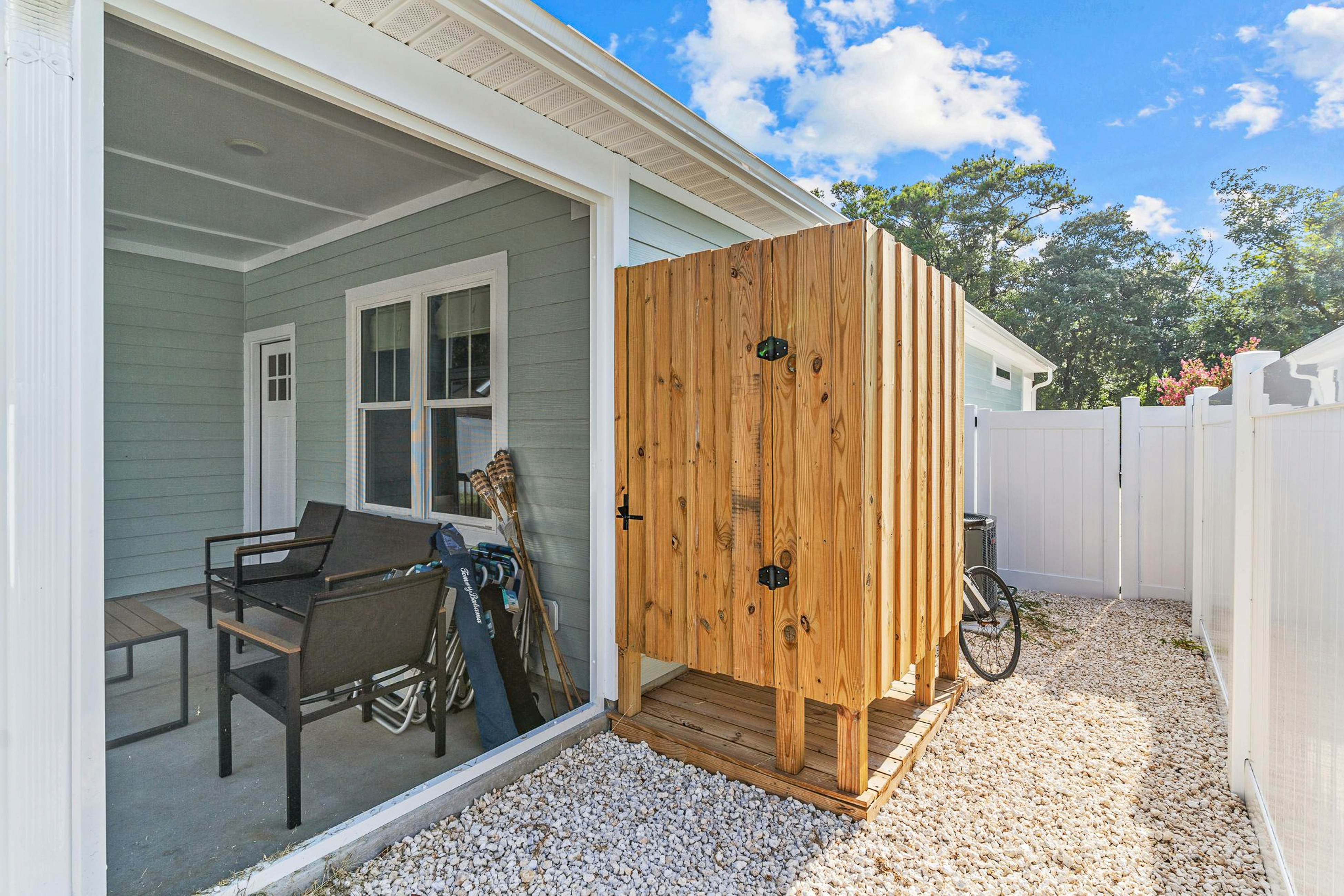 OAI67 Pawsitive Island Escape