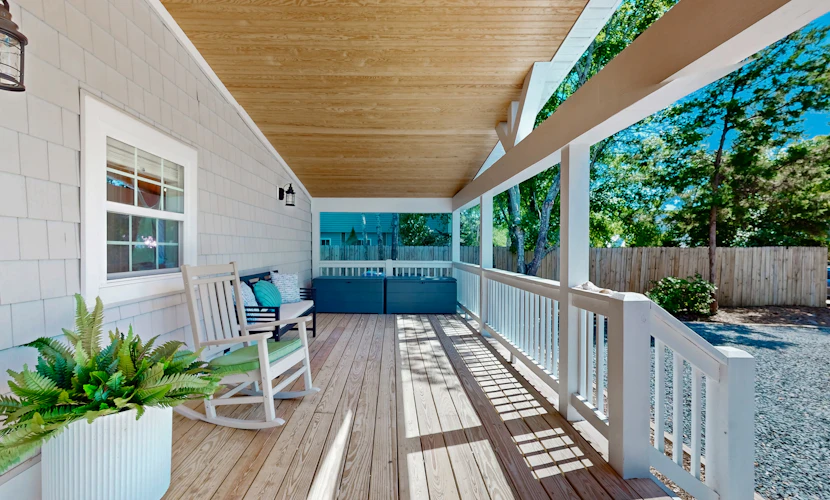 Beach - Please: Dog-Friendly, Hot Tub, Step-free