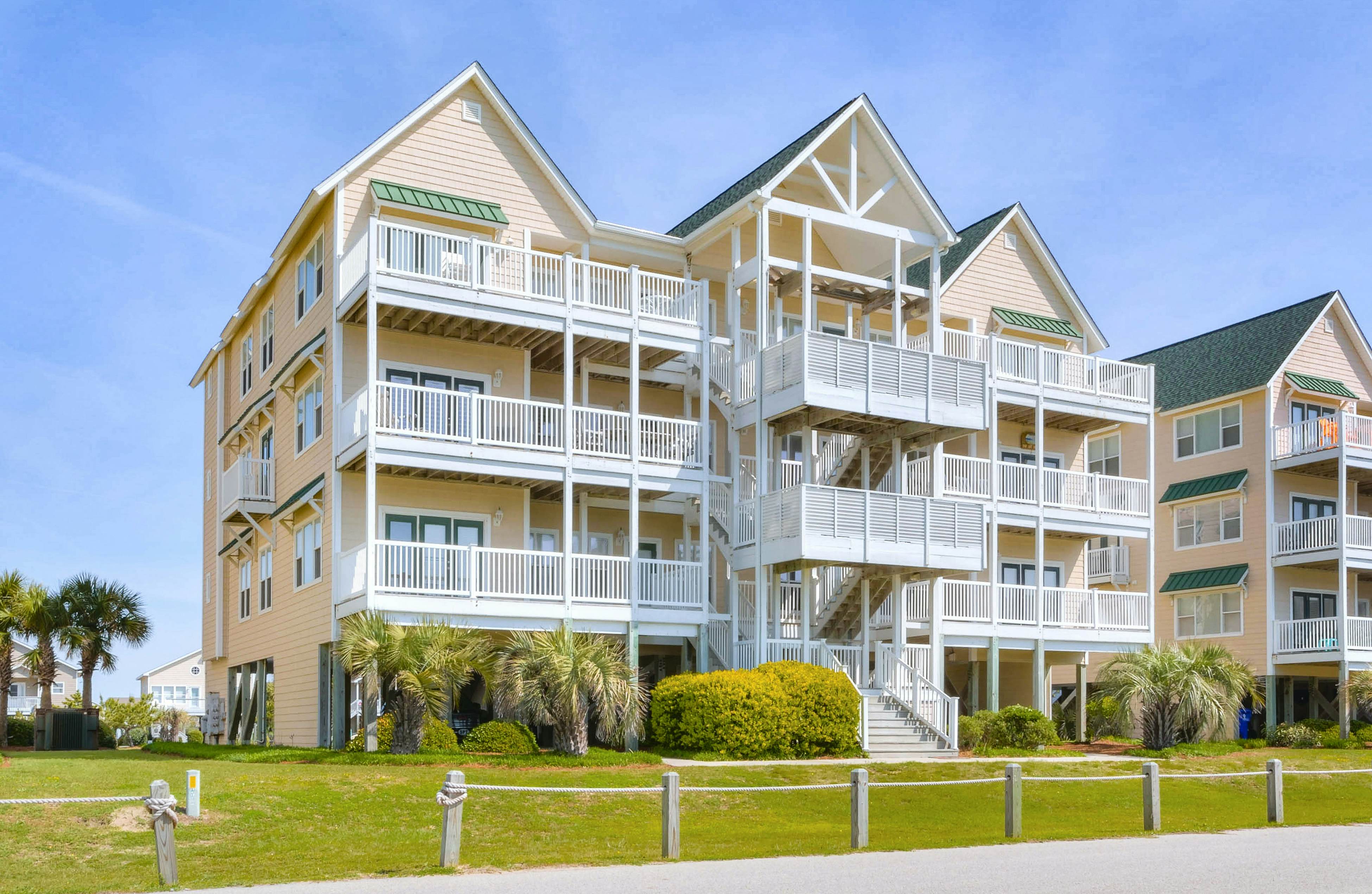 OIB13 Pelican's Watch