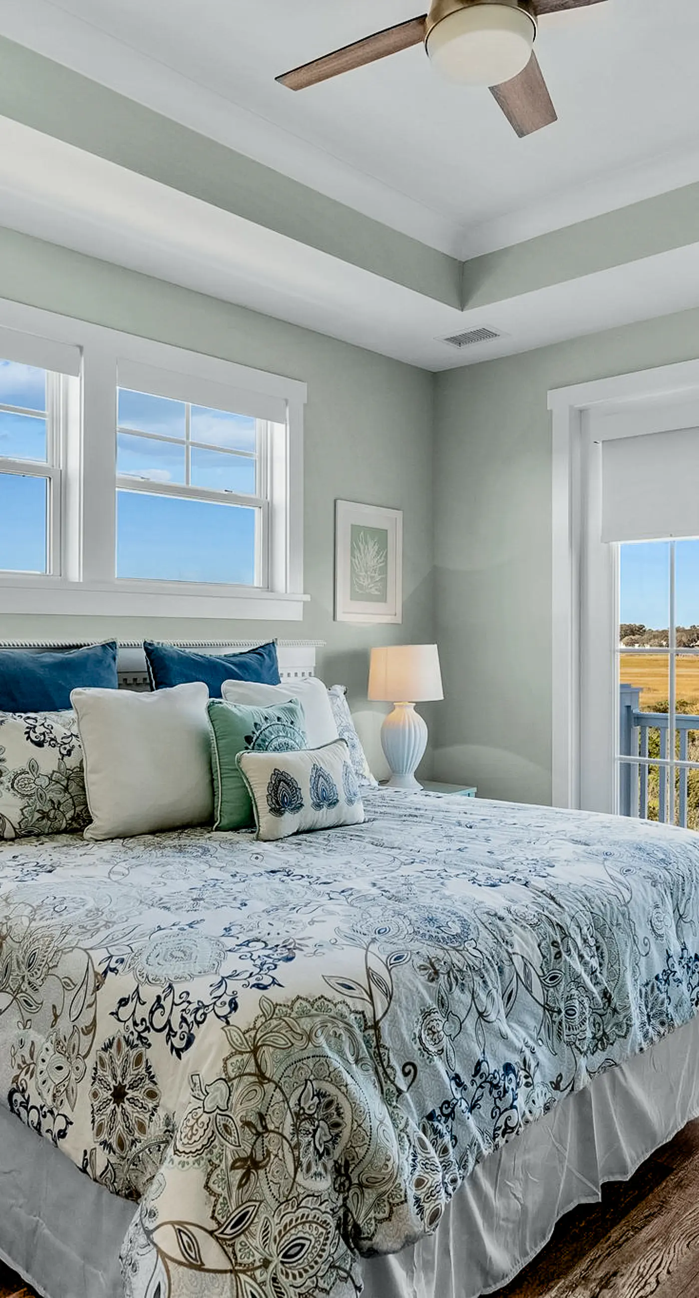 OIB22 Bella Vista