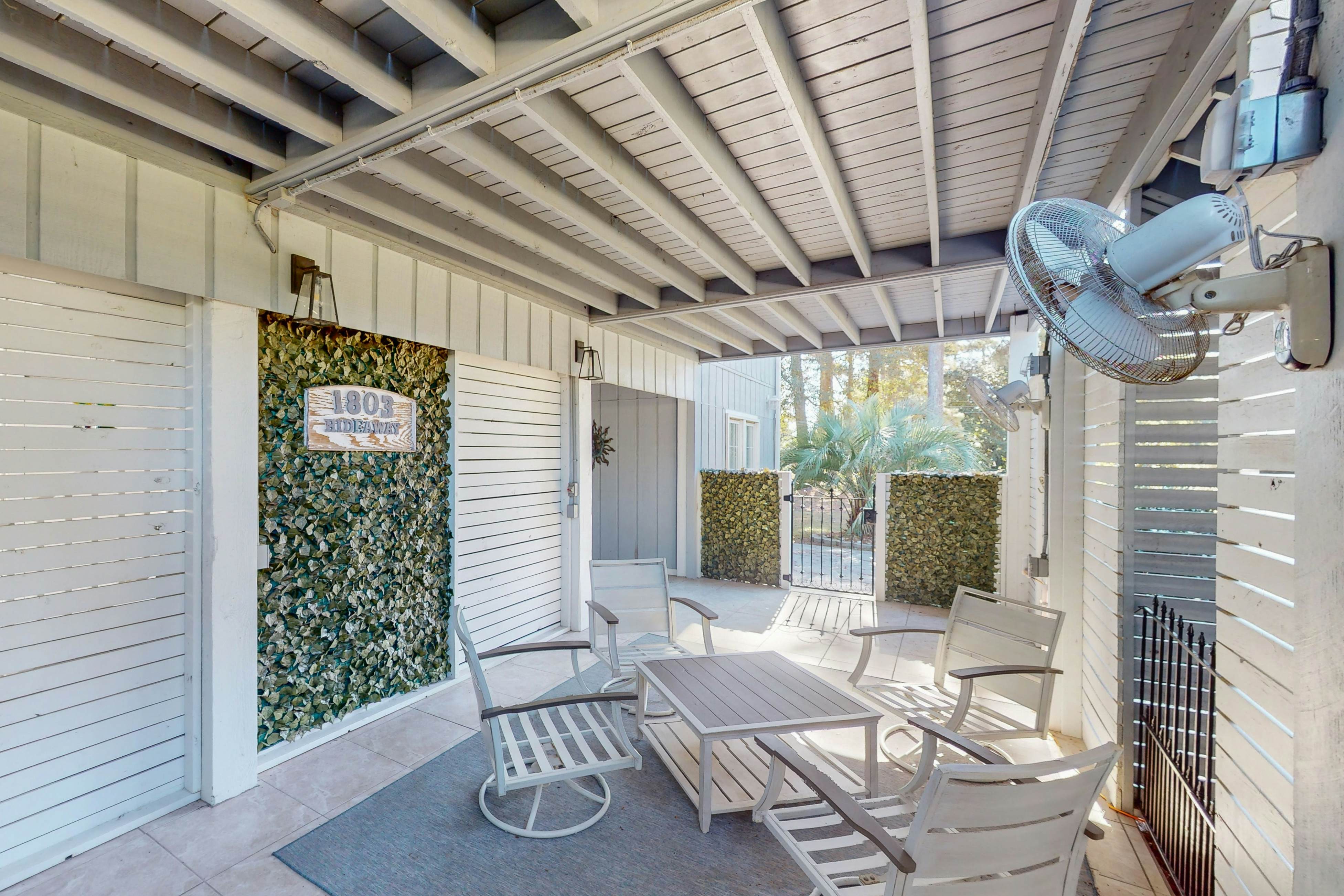 OIB08B Ocean Isle Hidden Retreat B