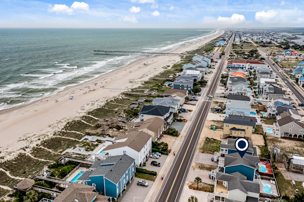 Escape to Ocean Isle: Minutes from the beach!