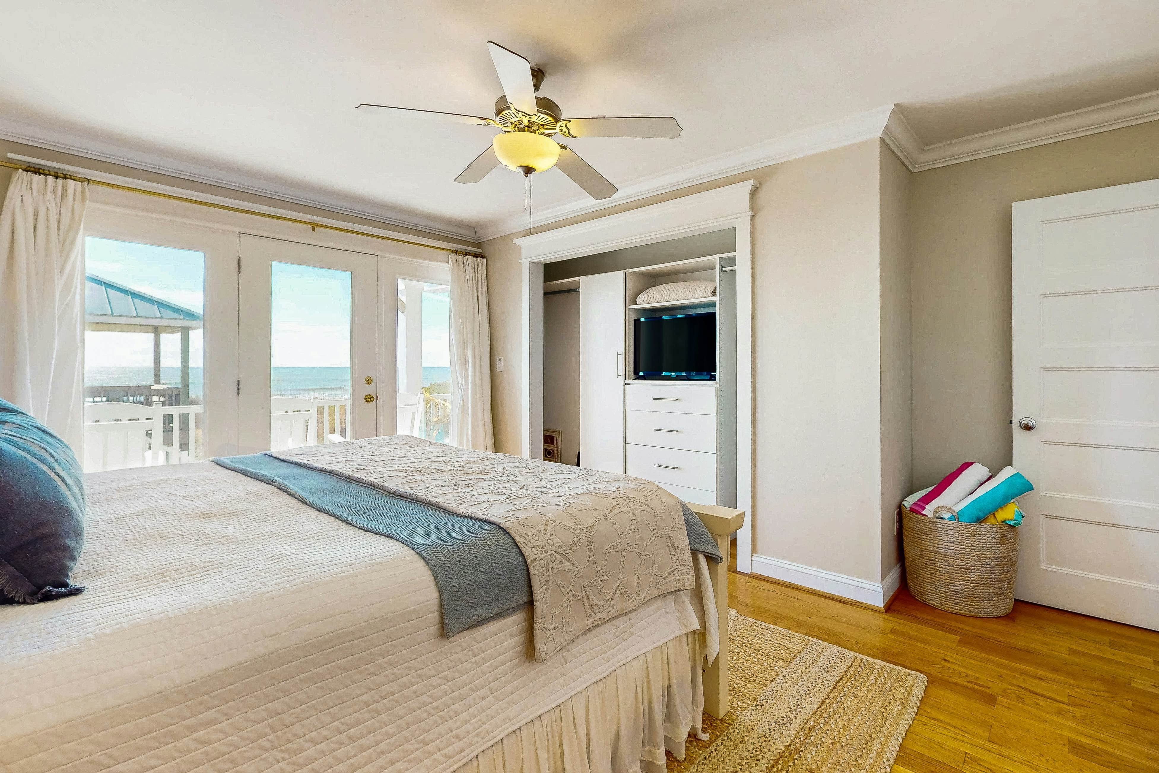 OIB45 Oceanside Gem