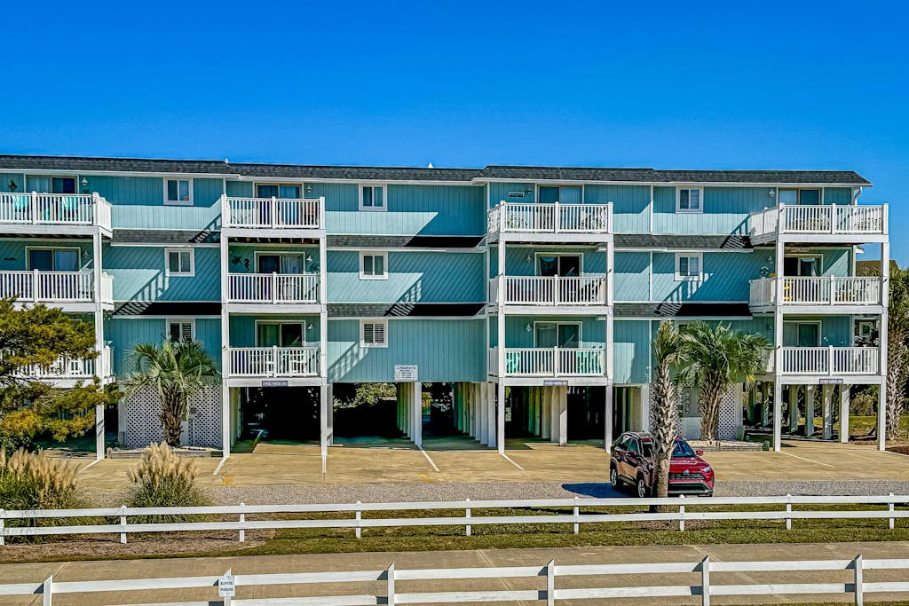 OIB57 The Turquoise Pearl | 2 Bed Ocean Isle Beach, NC Condo | Vacasa