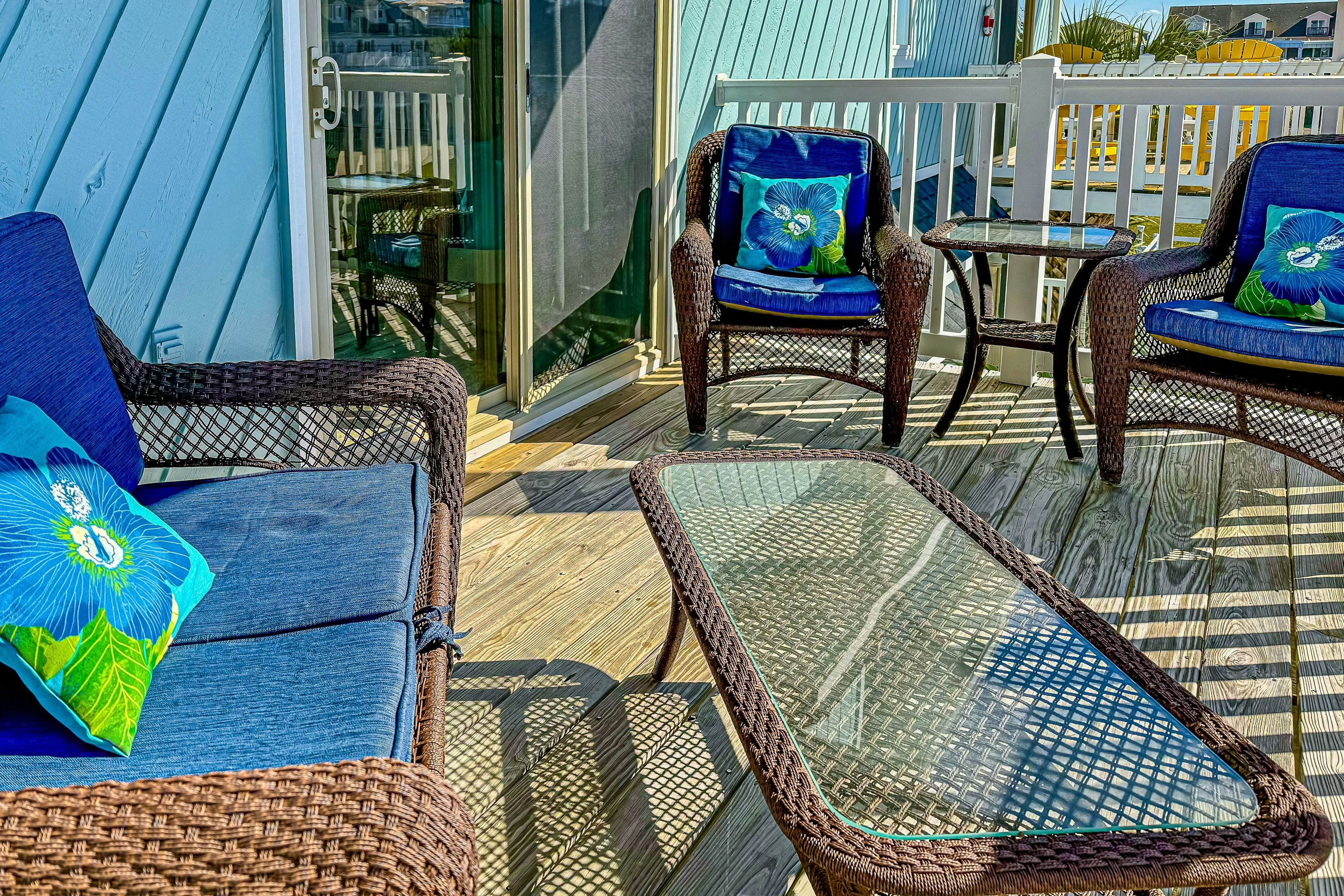 OIB57 The Turquoise Pearl