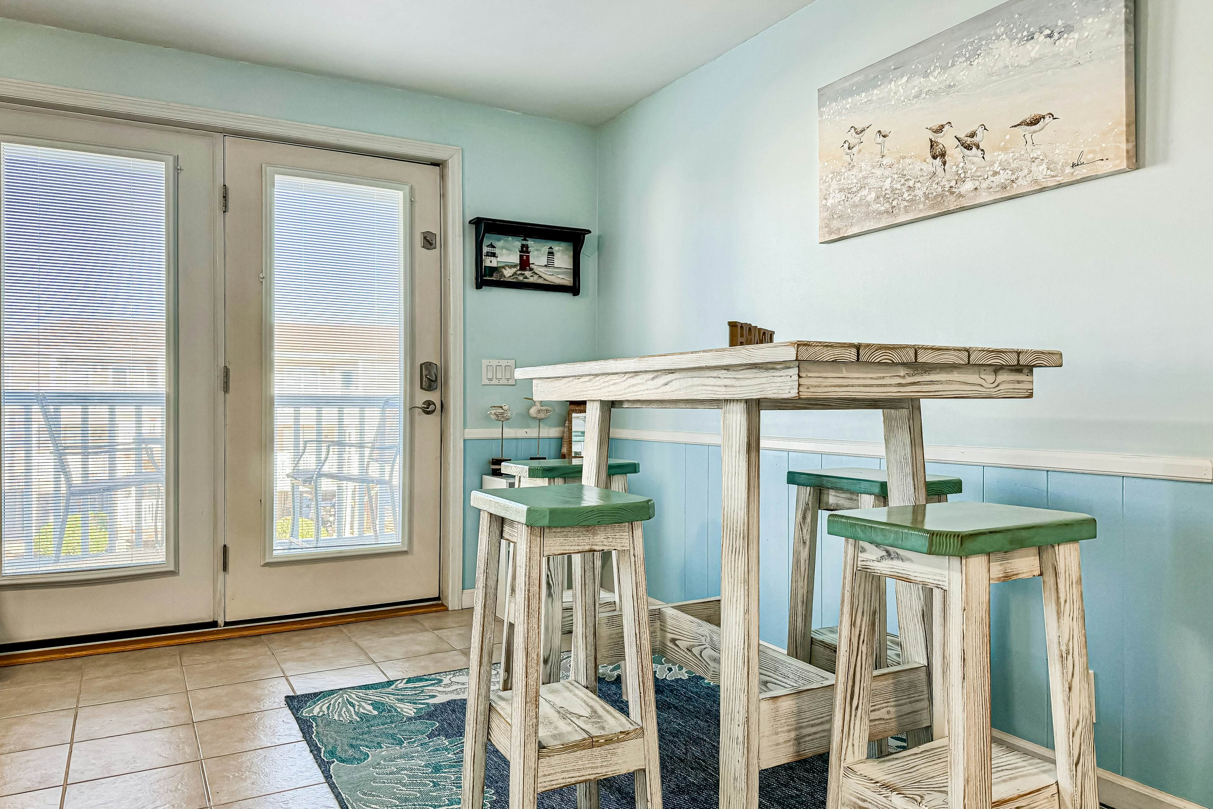 OIB57 The Turquoise Pearl