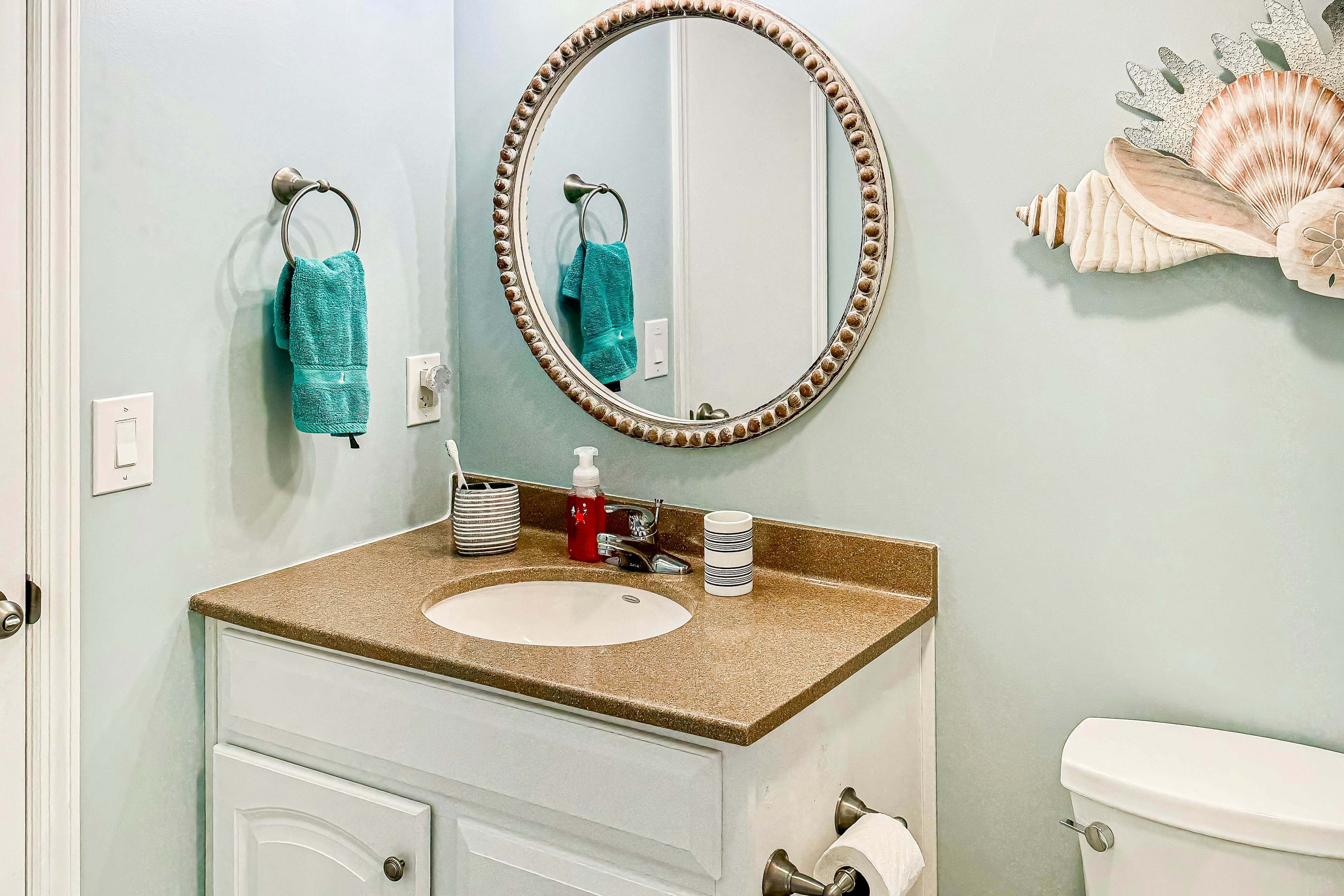 OIB57 The Turquoise Pearl