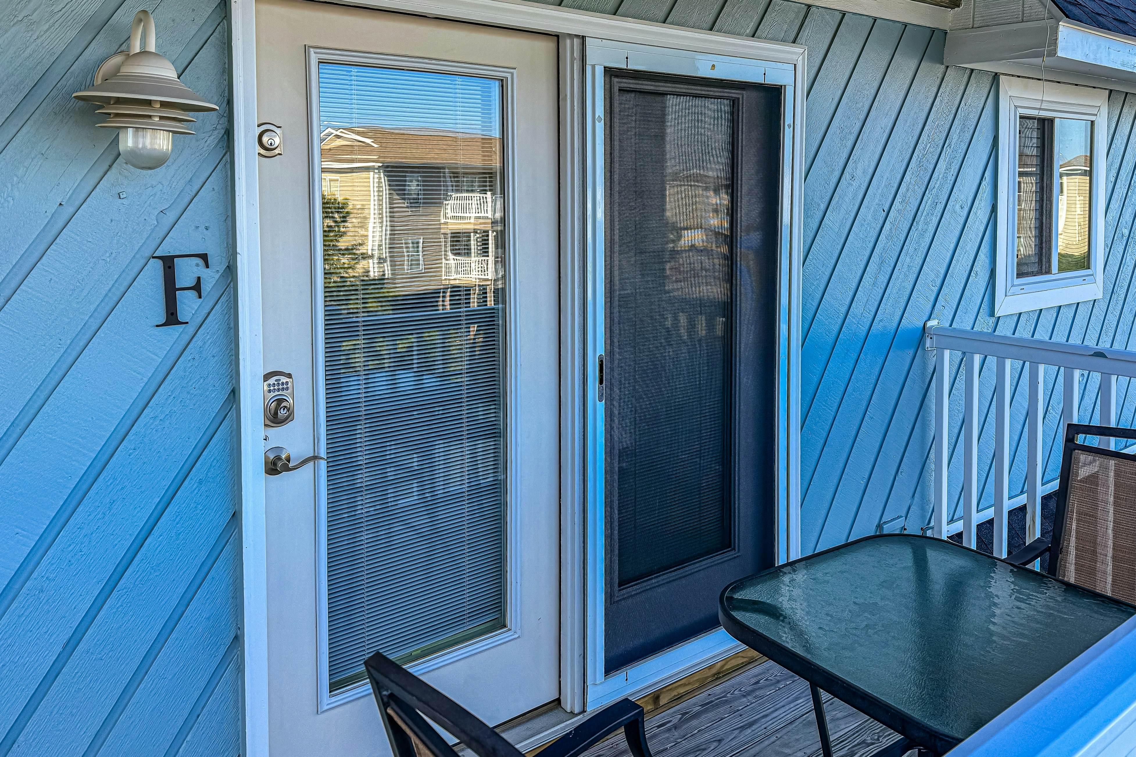 OIB57 The Turquoise Pearl