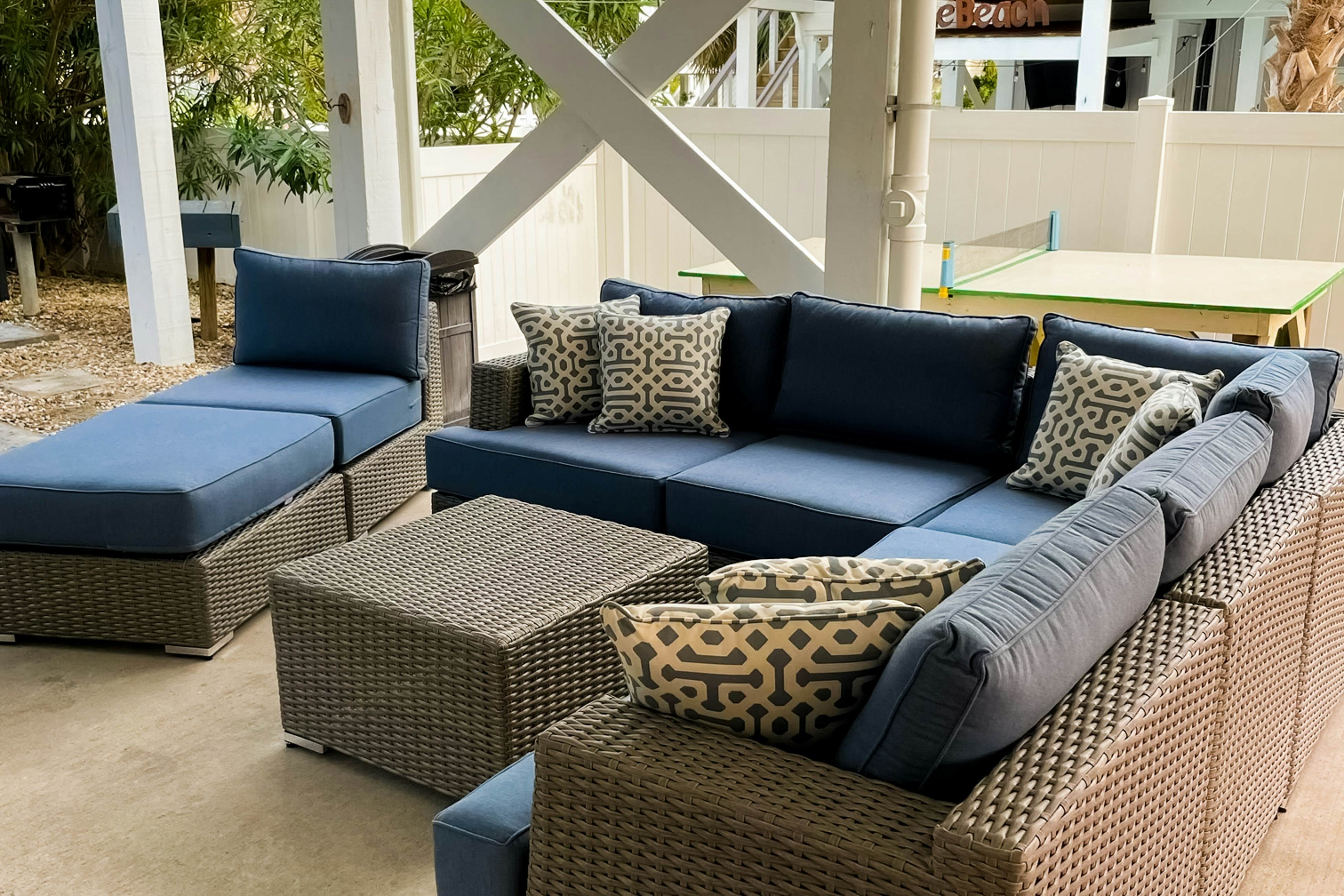 OIB58 All Decked Out