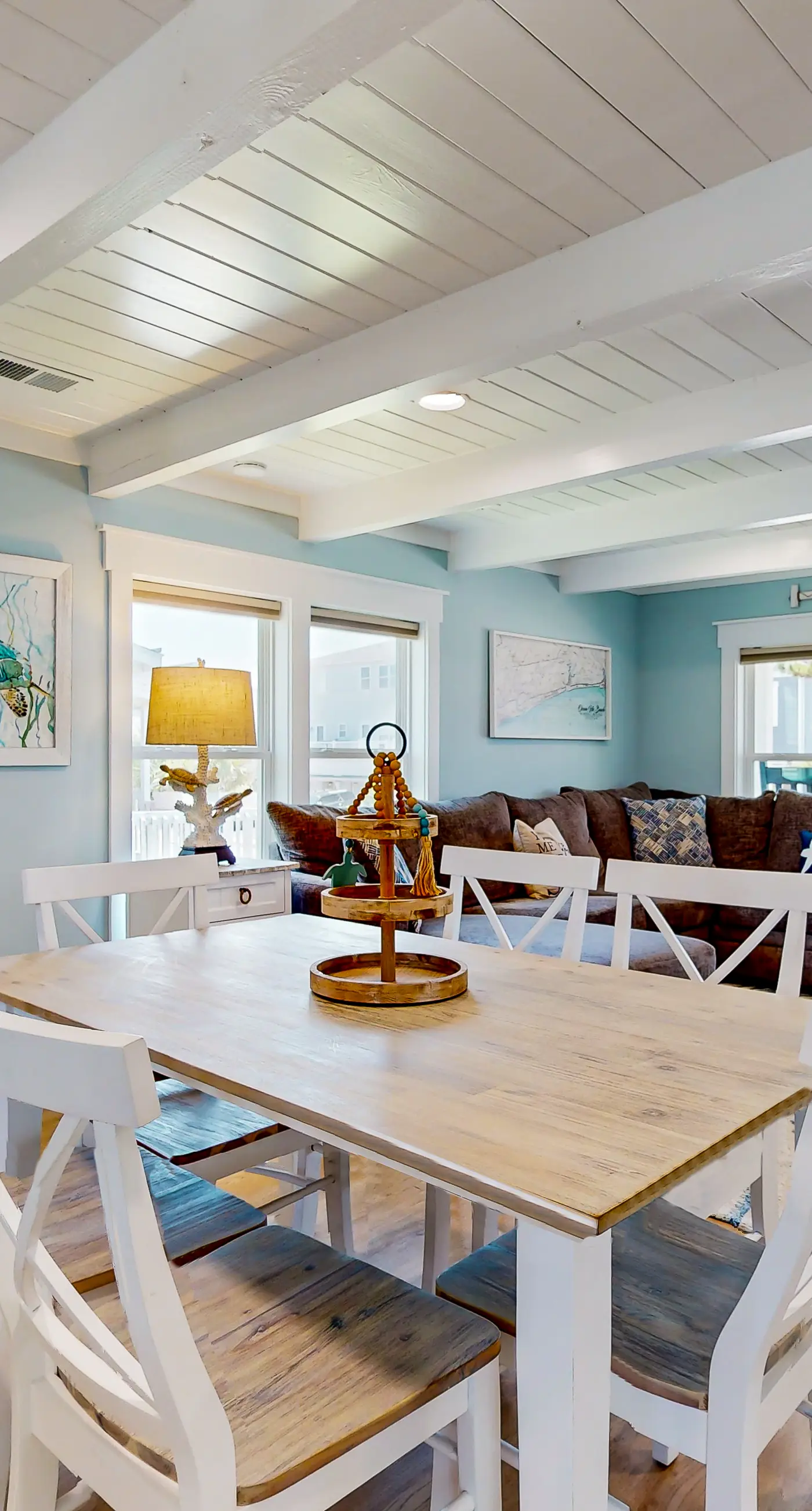 OIB65 Beachside Bungalow