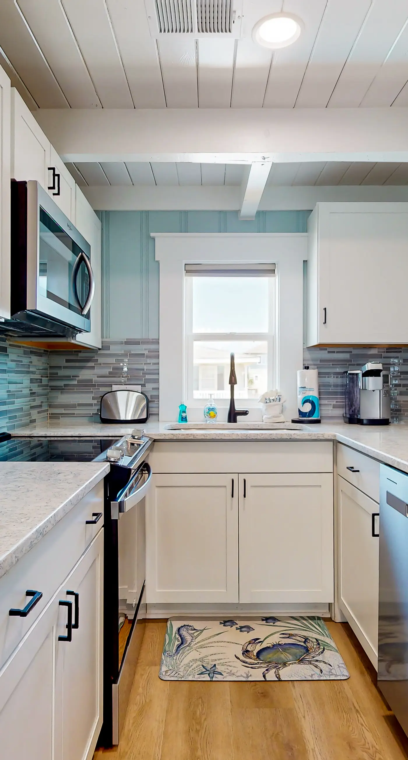 OIB65 Beachside Bungalow